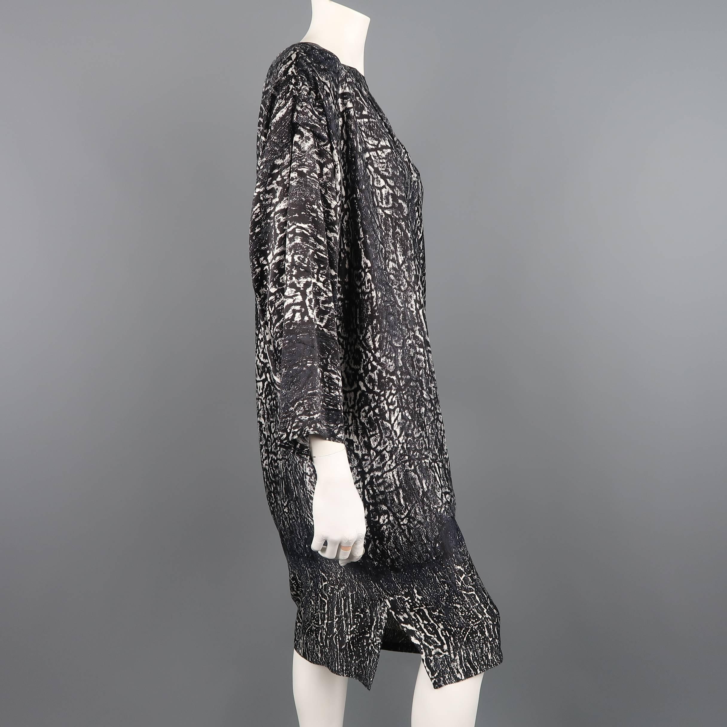 GIANNI VERSACE Size 8 Grey Marbled Cheetah Draped Satin Shift Cocktail Dress 2