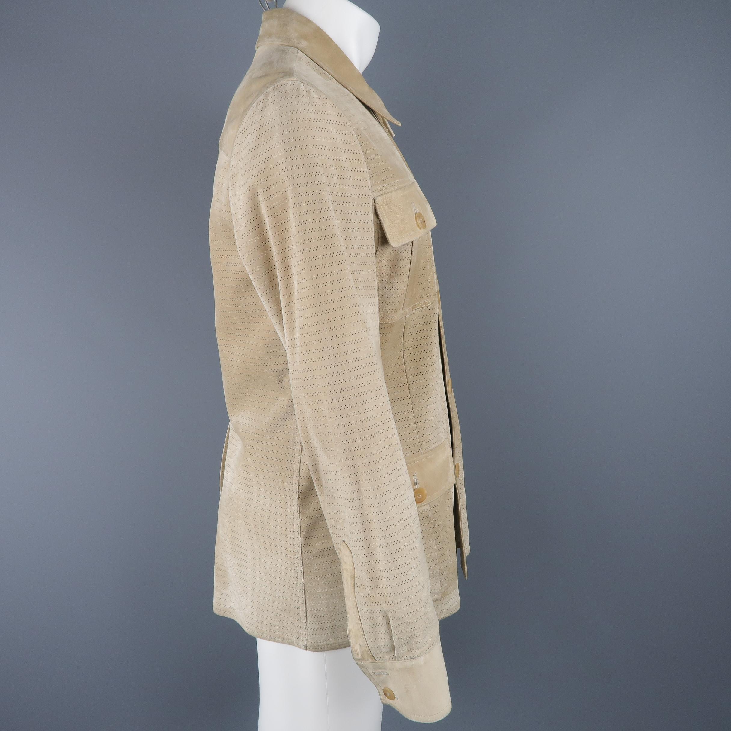GUCCI by TOM FORD 38 Beige Perforated Suede Safari Pocket Jacket / Coat In Fair Condition In San Francisco, CA