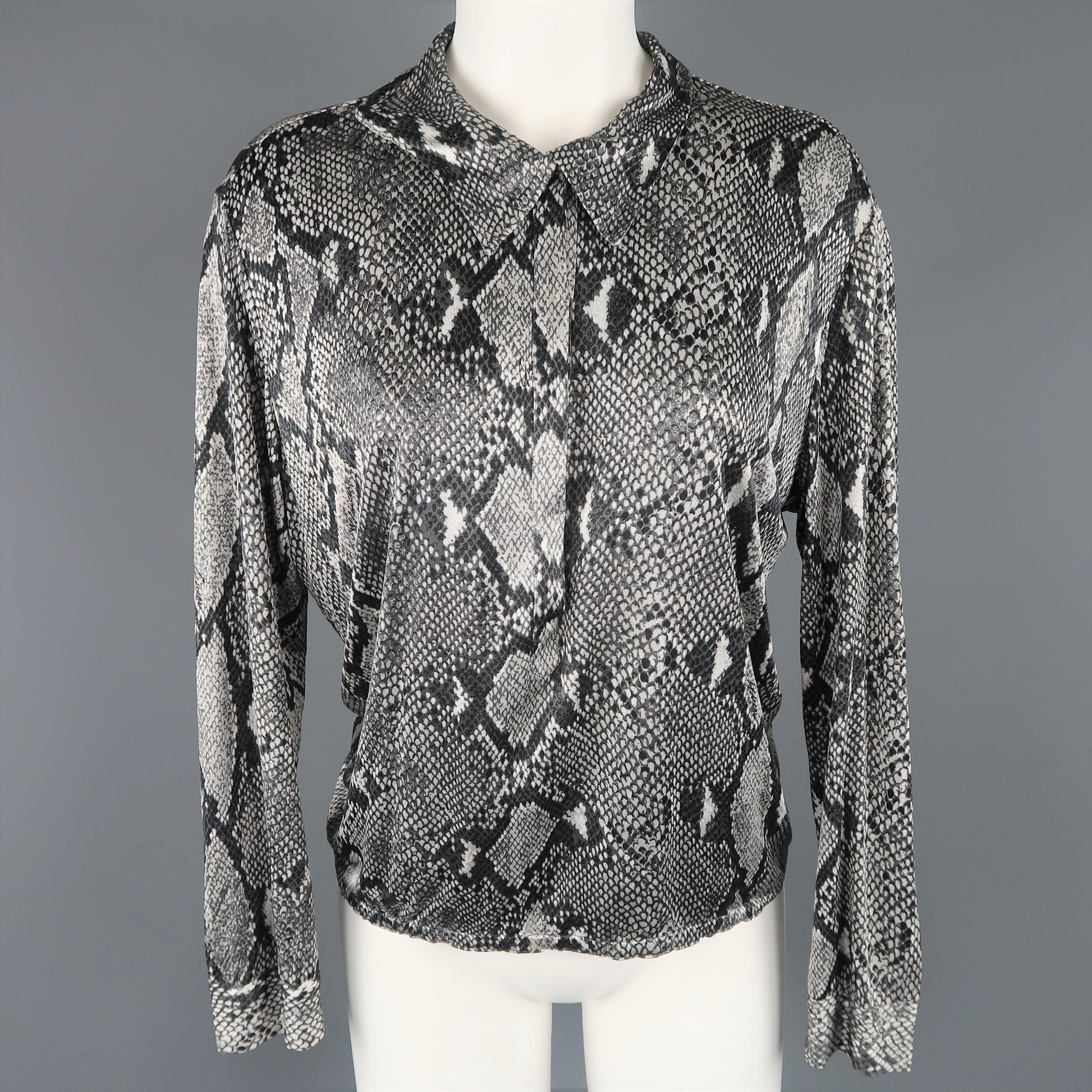 Black GUCCI Size 10 Grey Python Print Rayon Asymmetrical Collar SS 2000 Blouse