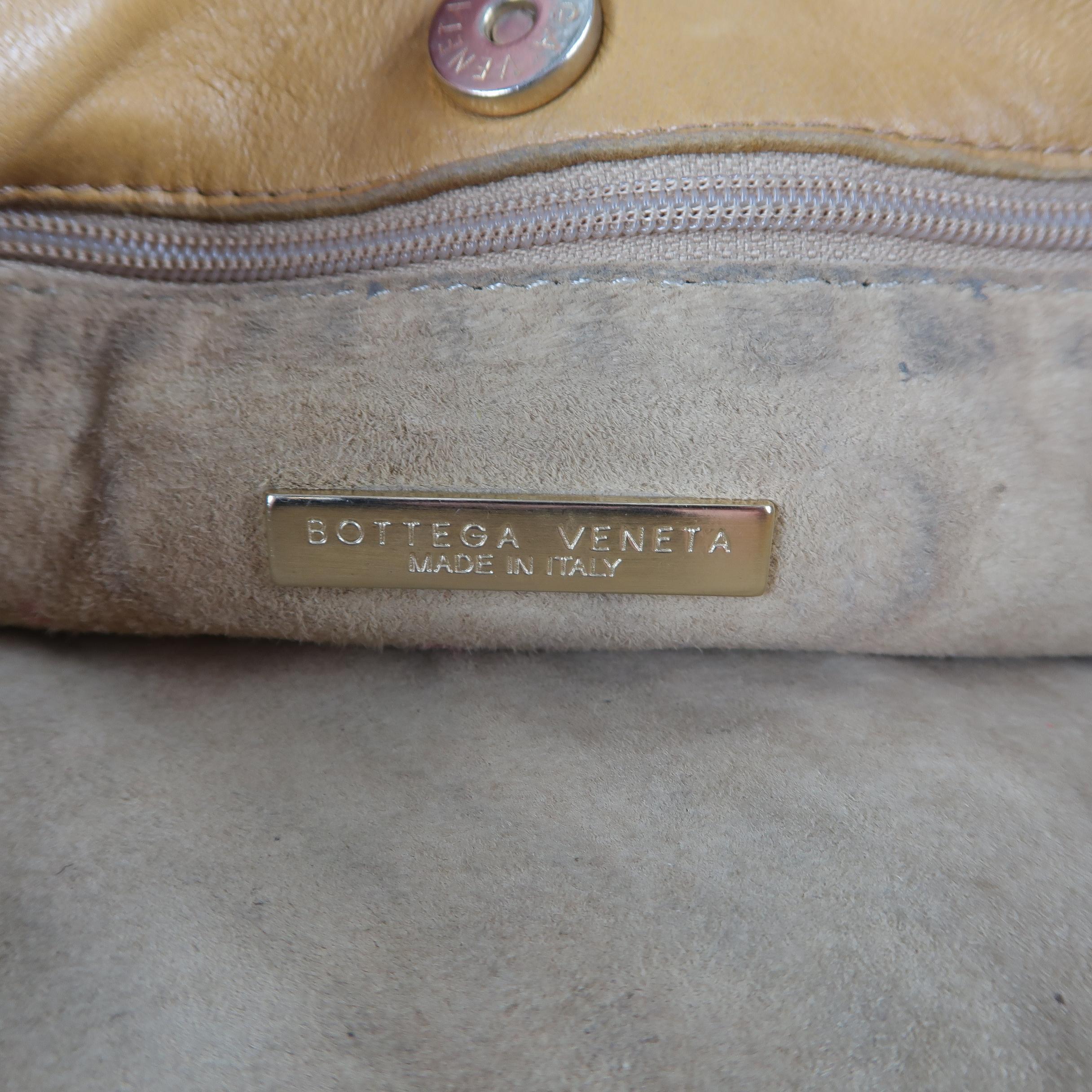 BOTTEGA VENETA Yellow Gold Intrecciato Leather Shoulder Bag 7