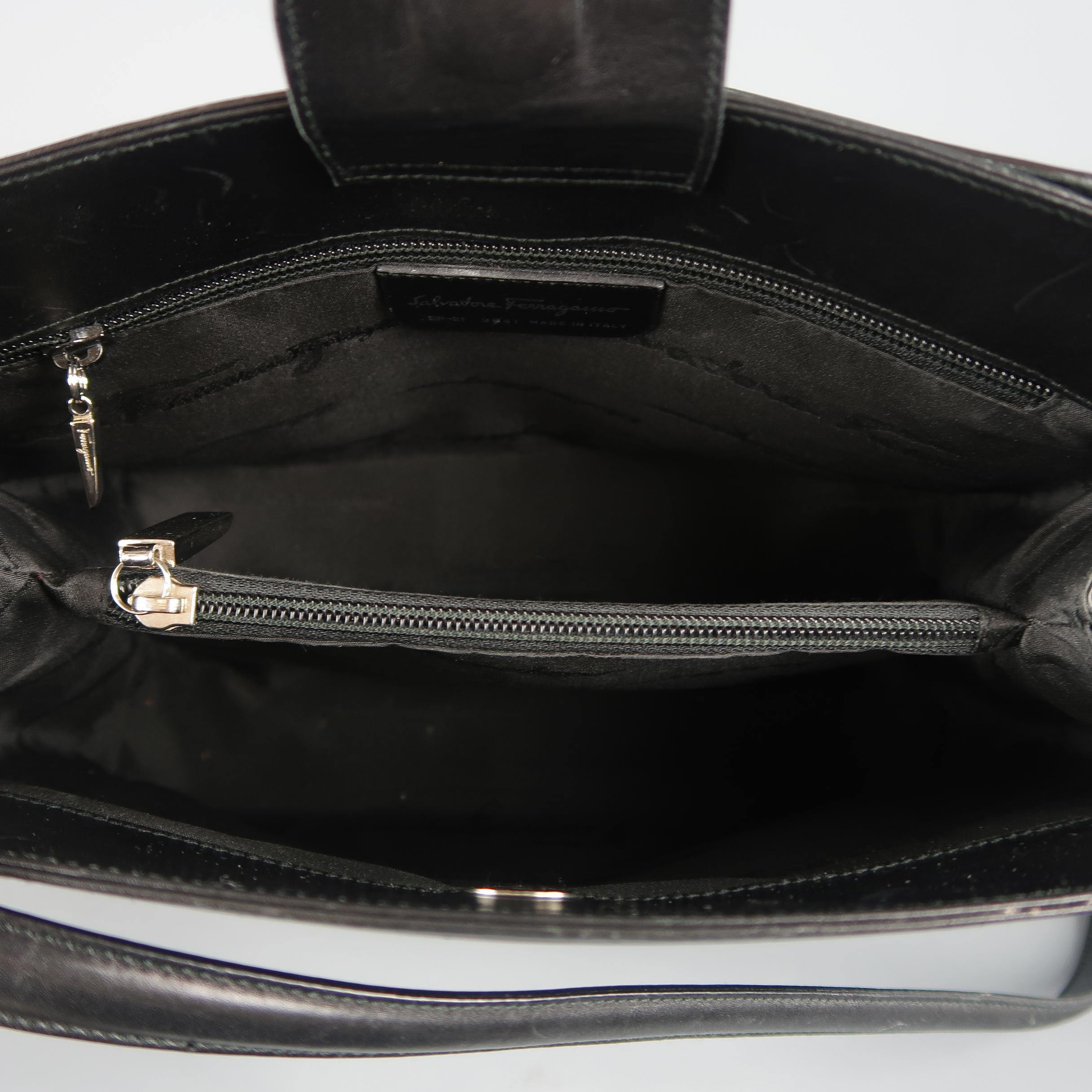 Vintage SALVATORE FERRAGAMO Black LeatherSilver Hardware Shoulder Bag  6