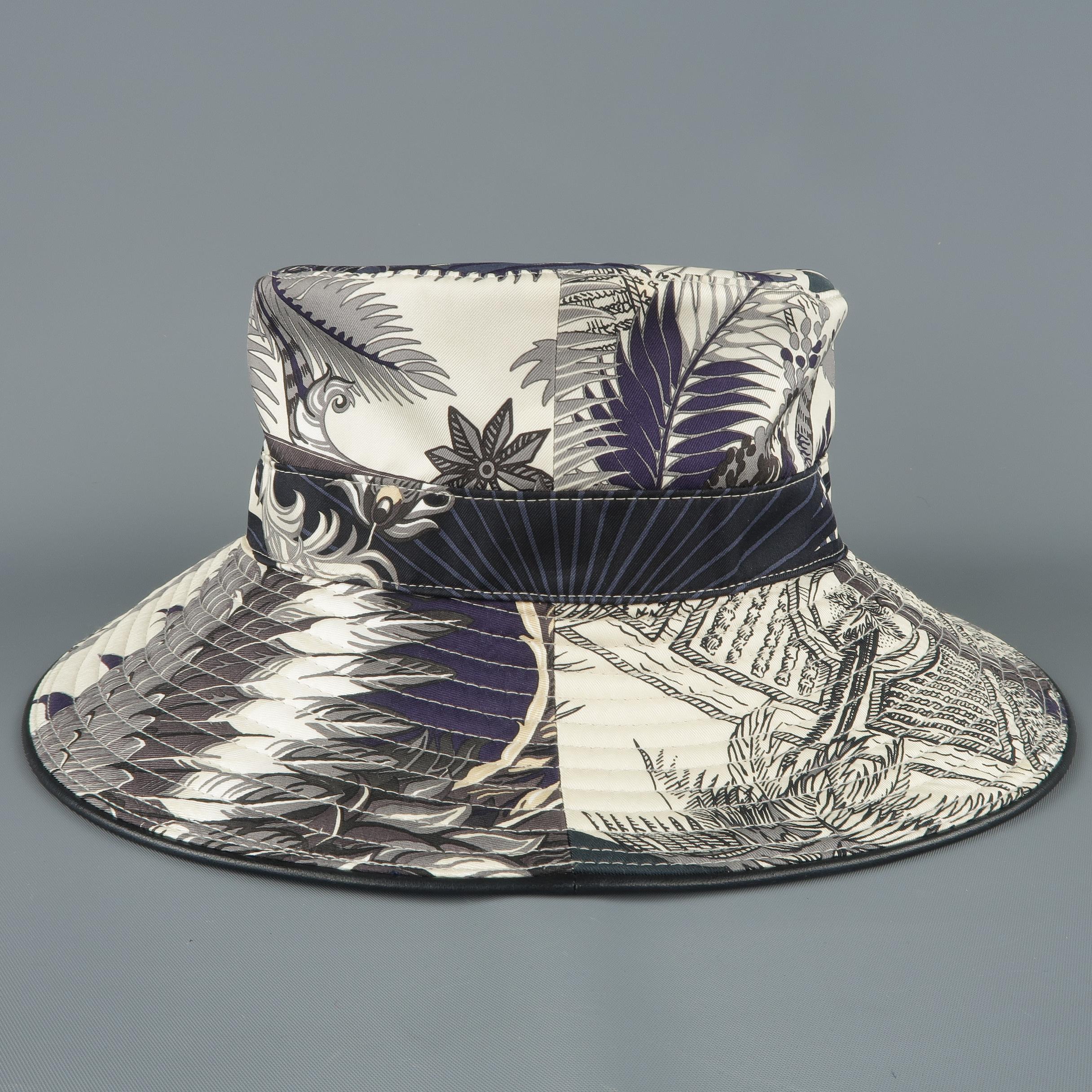 HERMES Hat - Black & White 'MYTHIQUES PHOENIX' Print Silk Beach Butcket Hat In Good Condition In San Francisco, CA