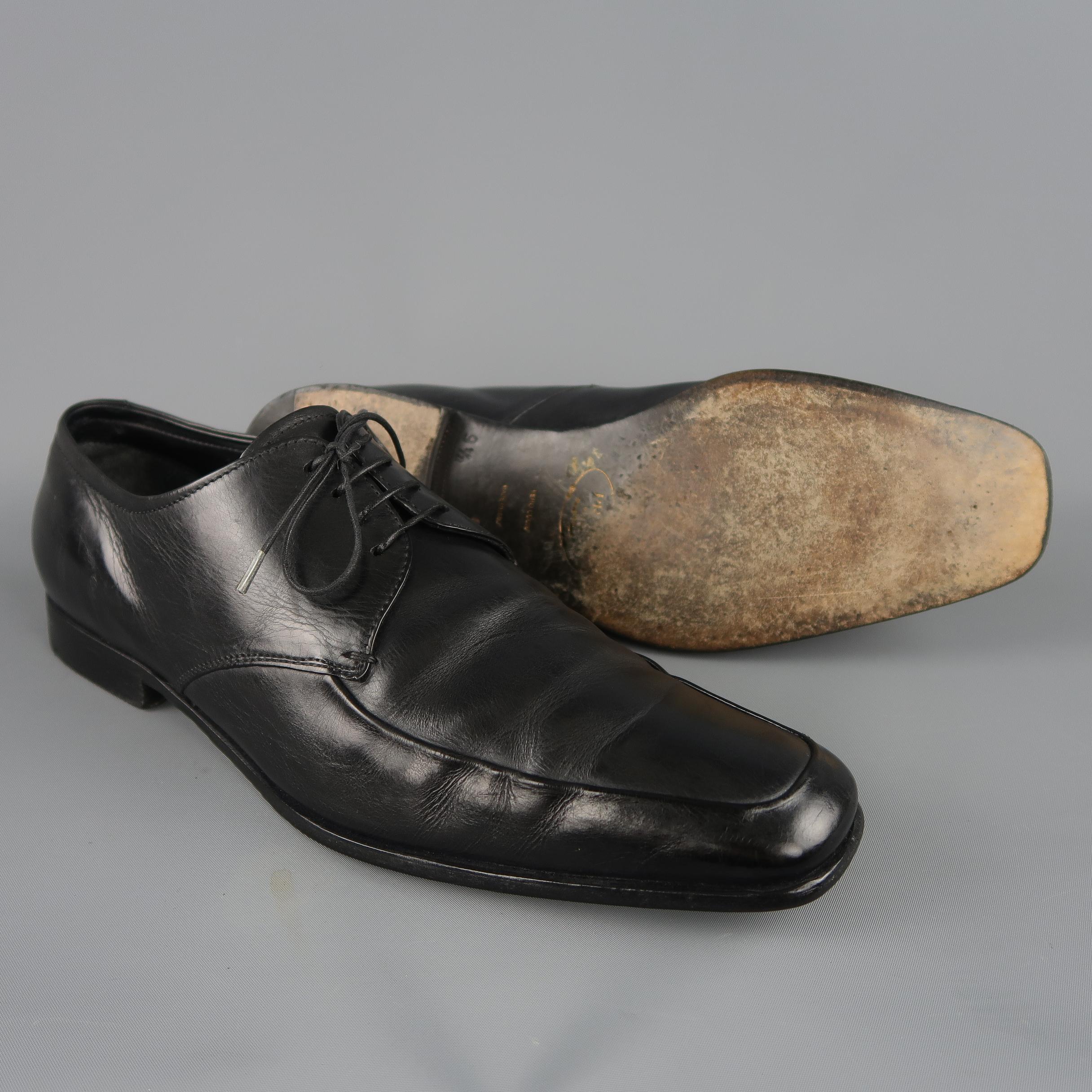 Prada Dress Shoes - Black Leather Apron Toe Lace Up  In Good Condition In San Francisco, CA