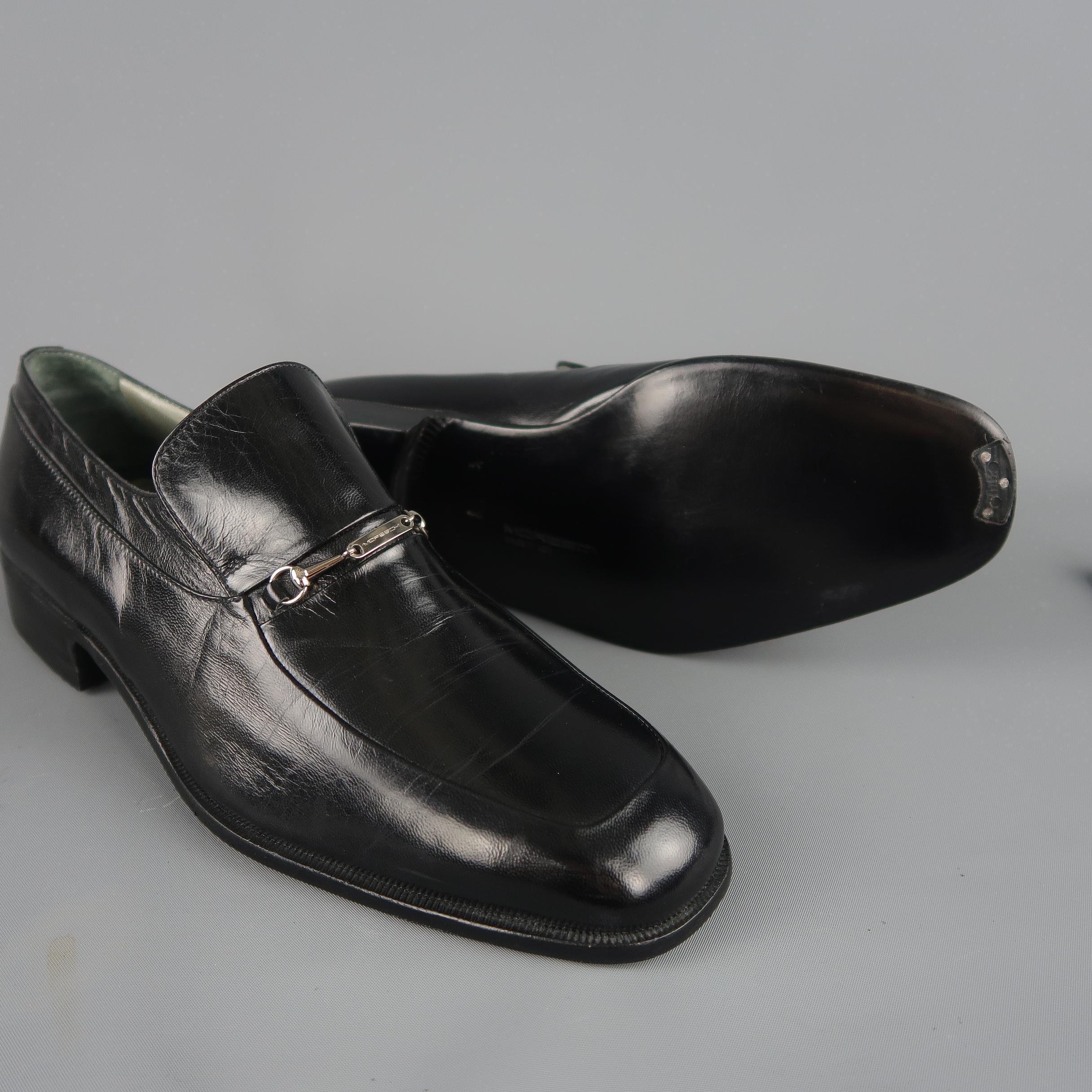 Moreschi Dress shoes - Black Leather Apron Toe Silver Hardware Loafers In New Condition In San Francisco, CA