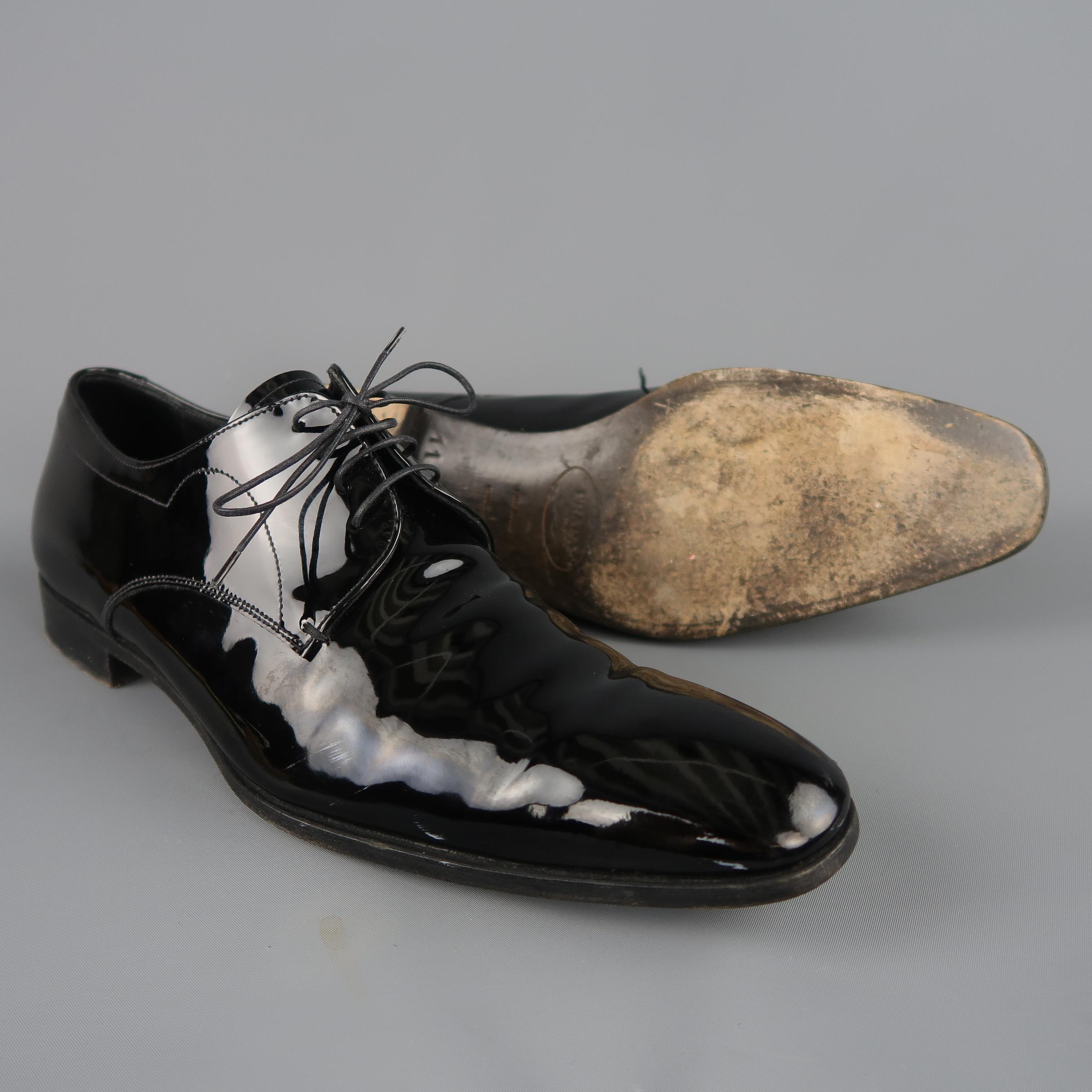 Prada Black Patent Leather Tapered Toe Lace Up Dress Shoes In Fair Condition In San Francisco, CA