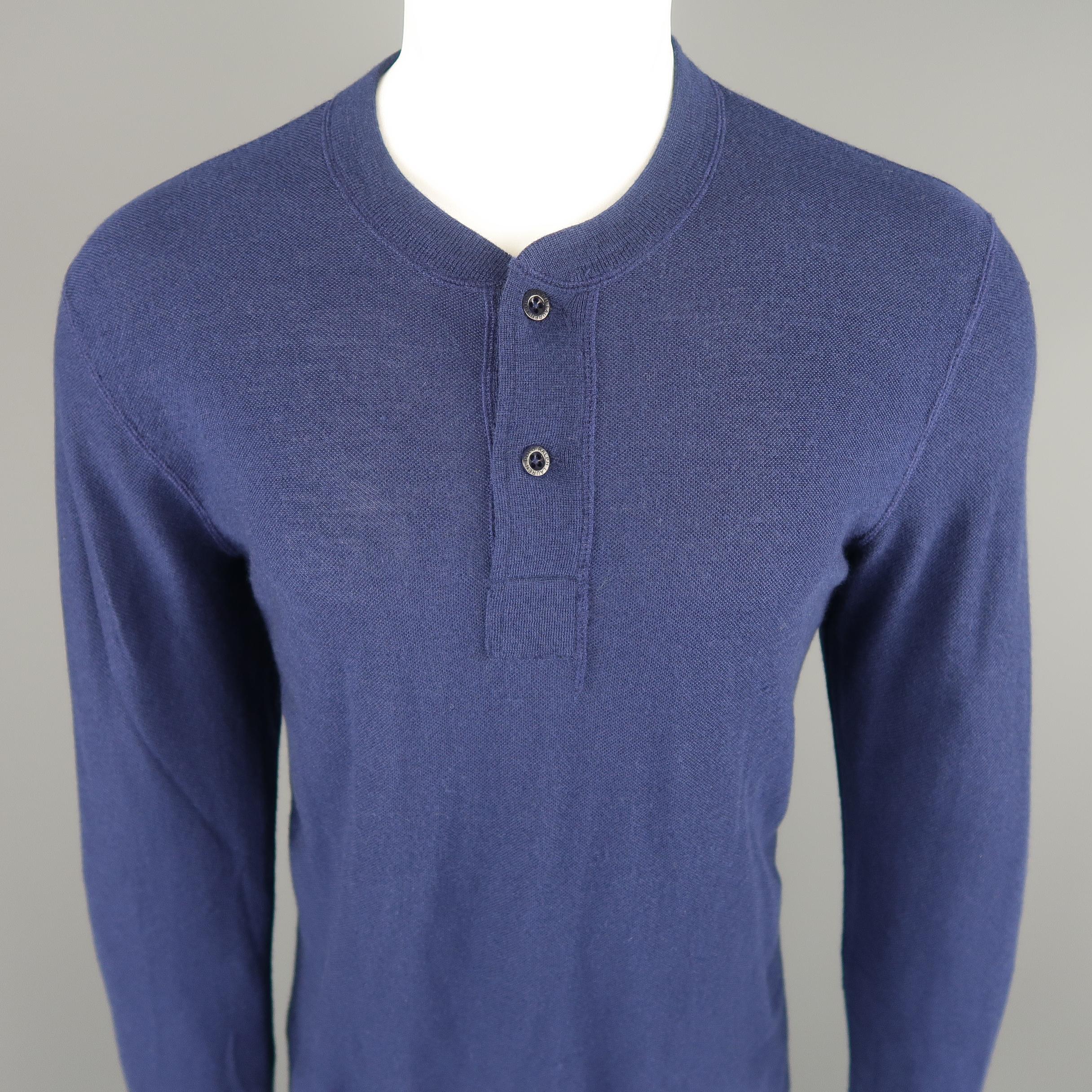 Polo By Ralph Lauren Size L sweater come in 100% Cashmere in a navy tone knit, with a henley neck and ribbed cuff and waistband.
 
Fair Pre-Owned Condition.
Marked: L
 
Measurements:
 
Shoulder: 19 in.
Chest: 22 in.
Sleeve: 31 in.
Length: 28.5 in.