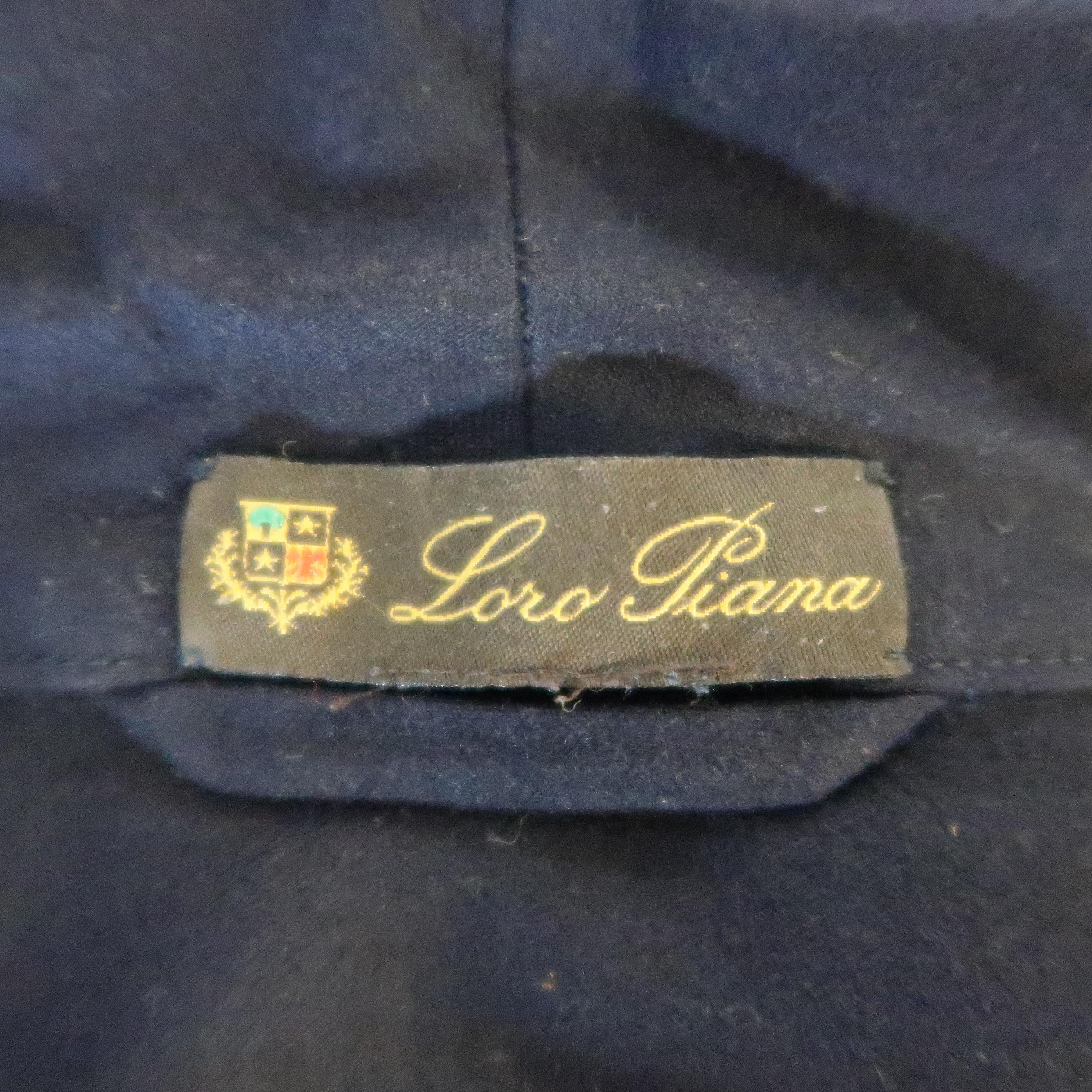 Loro Piana Navy Cashmere Shawl Collar Robe In Excellent Condition In San Francisco, CA