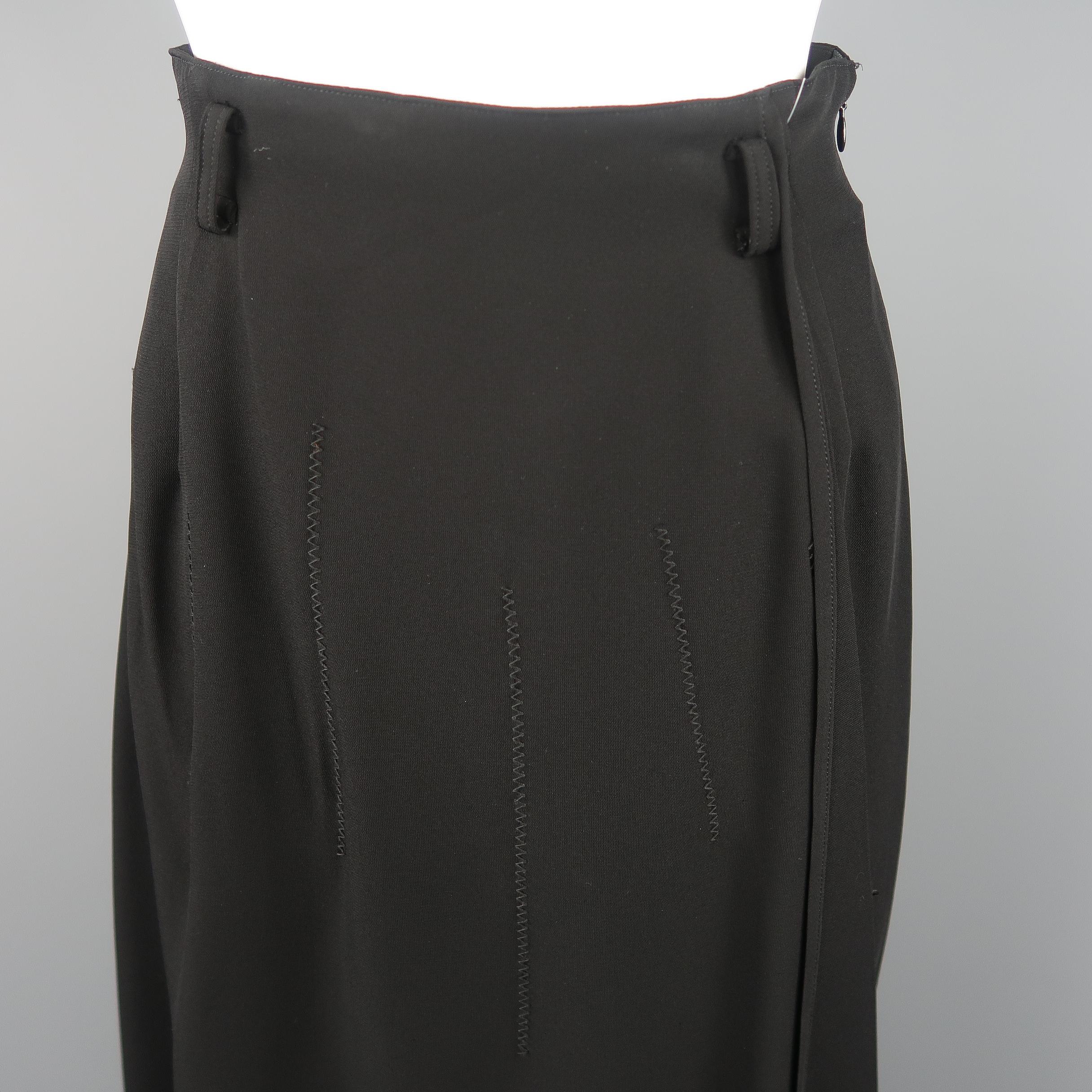 Matsuda skirt, in triacetate blend in black tone, with embroideries in black, high side slit, hidden lateral zipper, asymmetrical hem and lined  interior. Made in Japan.
 
Good  Pre-Owned Condition.
Marked: IT 38
 
Measurements:
 
Waist: 25 in.
Hip: