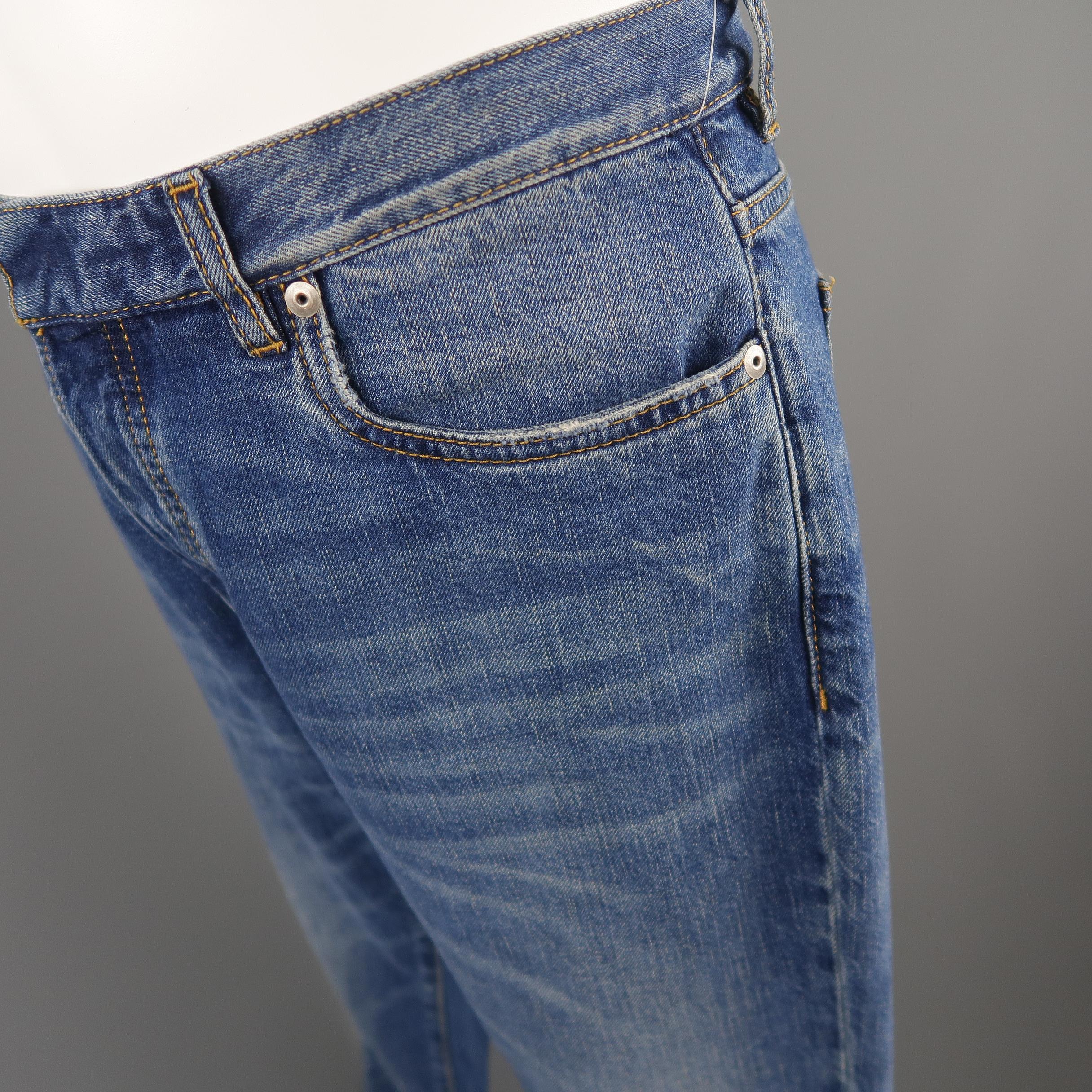 Men's MAISON MARTIN MARGIELA Size 32 Medium Wash Distressed Denim Jeans