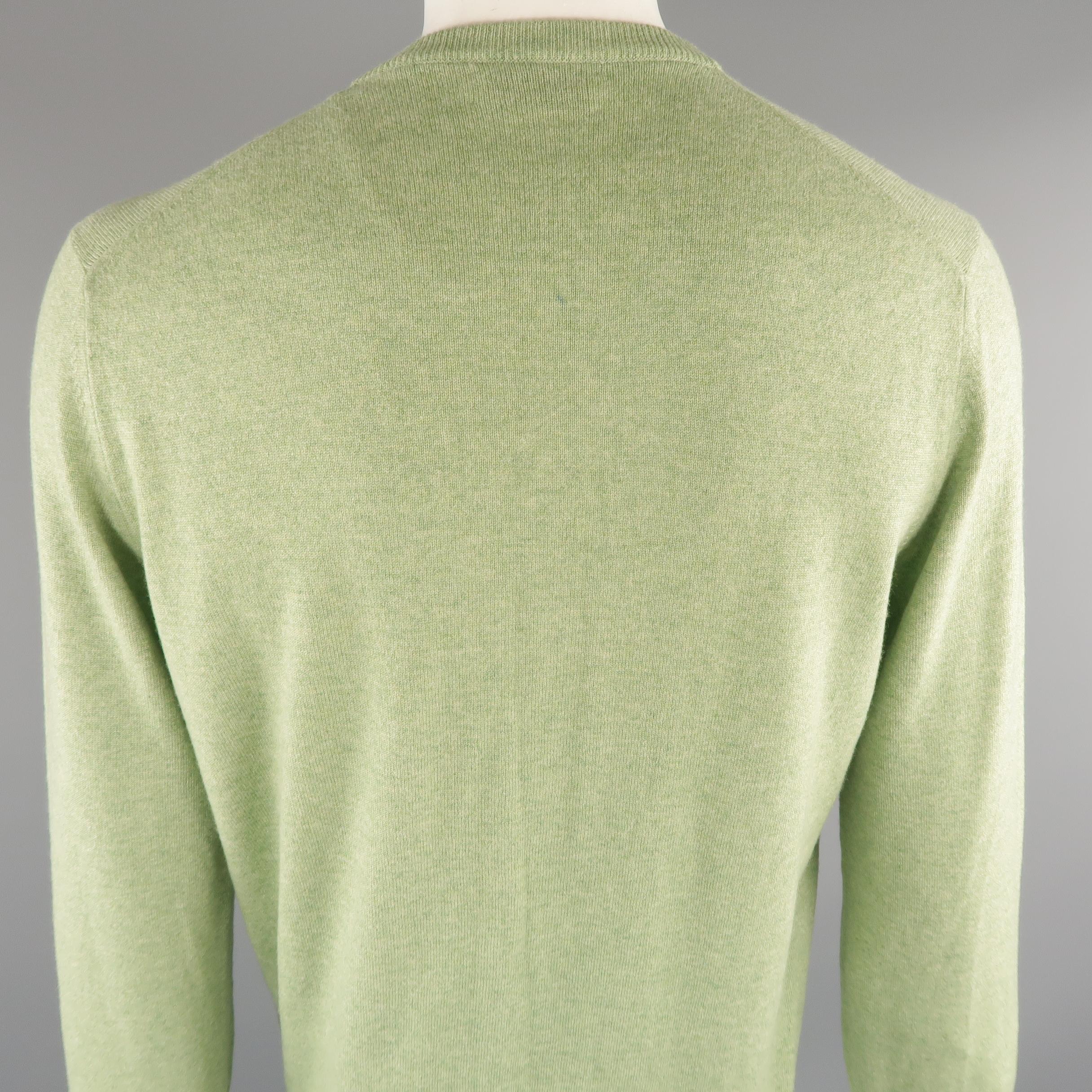 Men's BRUNELLO CUCINELLI Size 44 Green Knitted Cashmere V-neck Sweater