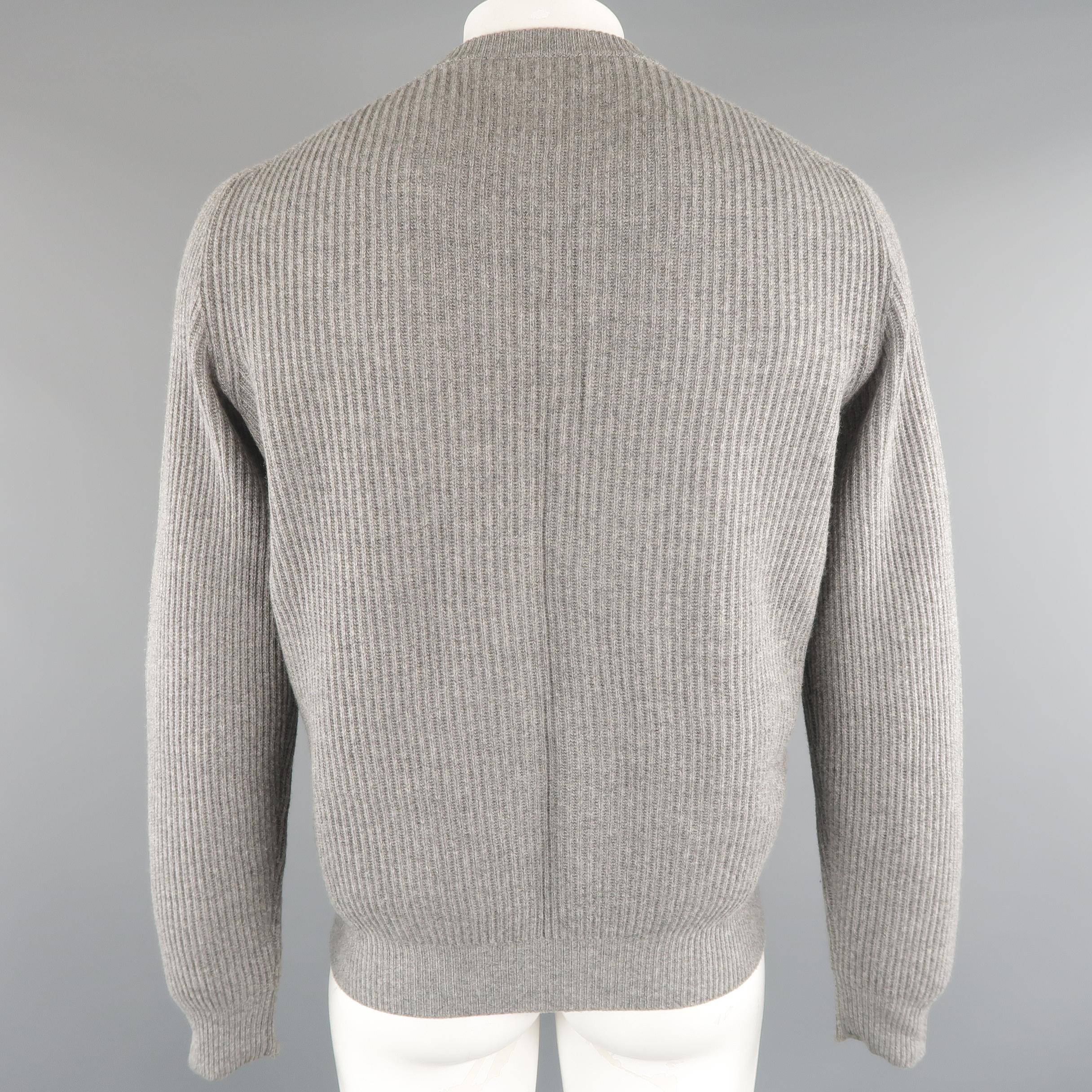 Men's BRUNELLO CUCINELLI Size 44 Grey Ribbed Knit Cashmere Sweater In New Condition In San Francisco, CA