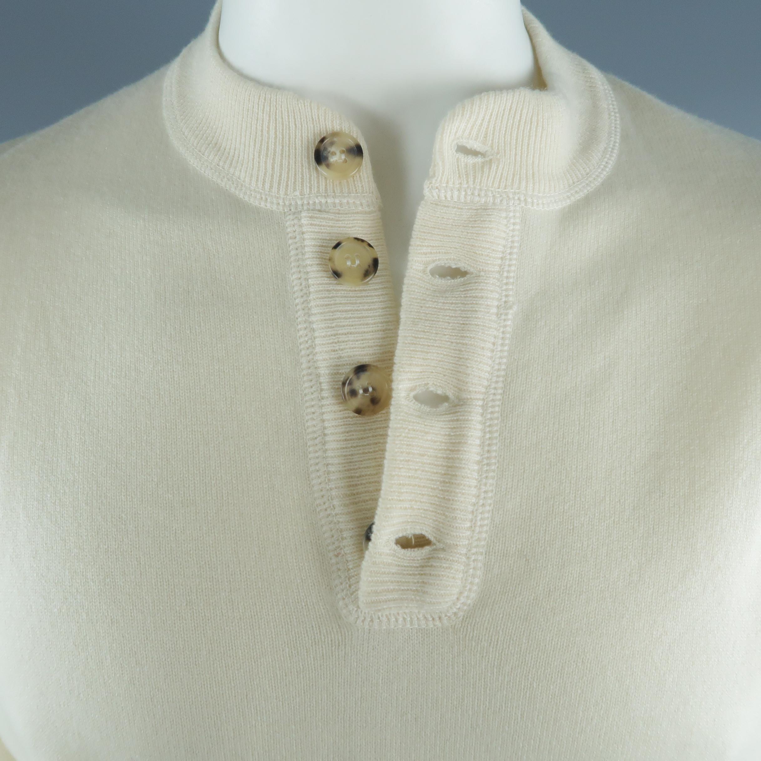 BRUNELLO CUCINELLI Size 44 Beige Cable Knit Cashmere Henley Sweater In New Condition In San Francisco, CA