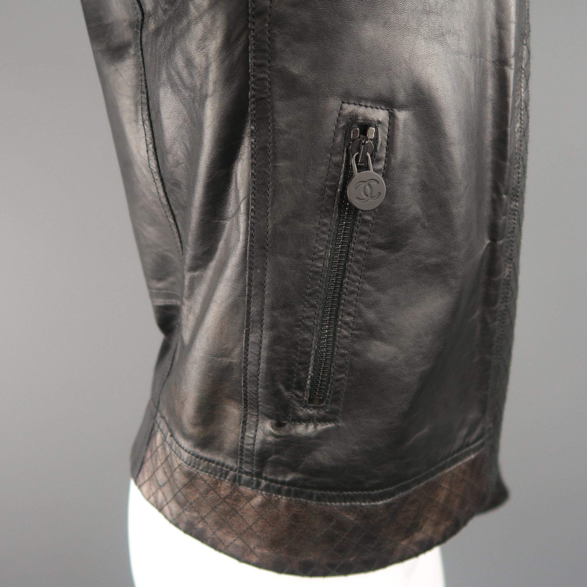 CHANEL Leather Jacket - Size 10 Black Quilted Leather CC Zip Motorcycle Jacket 3