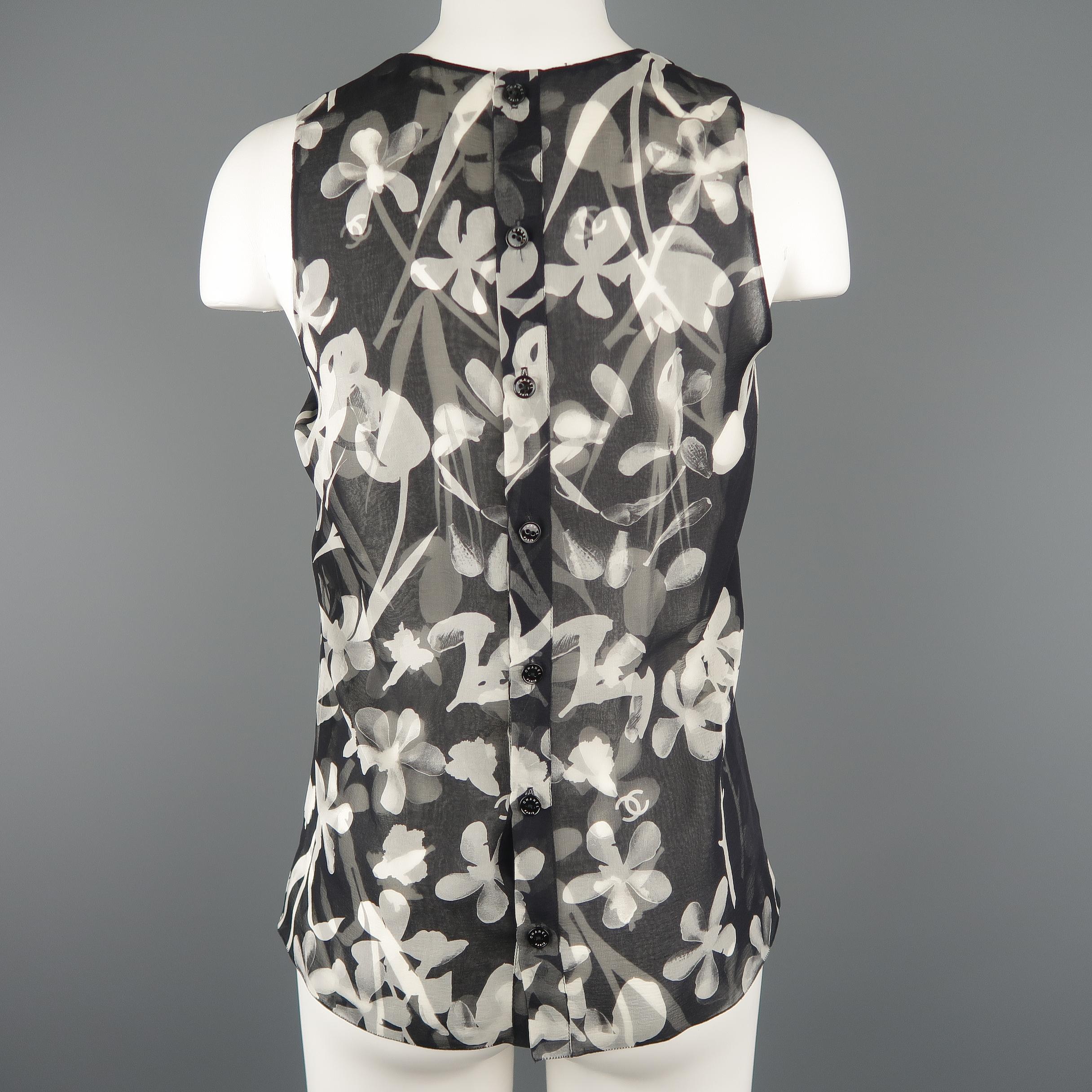 CHANEL Size M Black & White Floral CC Pleated Silk Chiffon Sleeveless Blouse 1