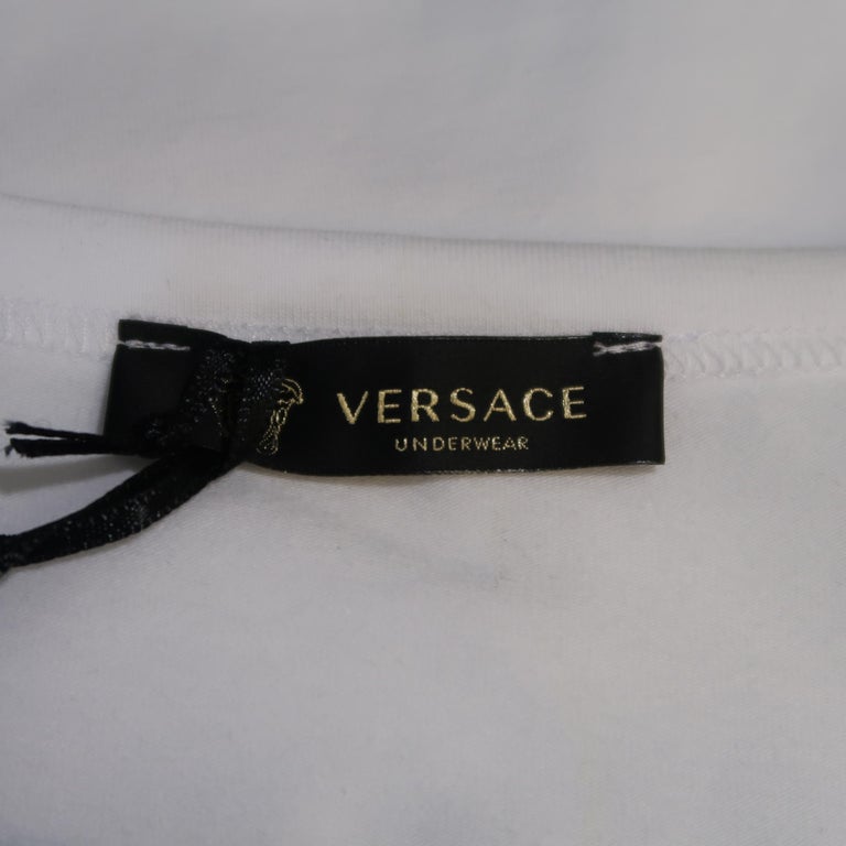 VERSACE Size M White Solid Cotton Blend T-shirt For Sale at 1stDibs