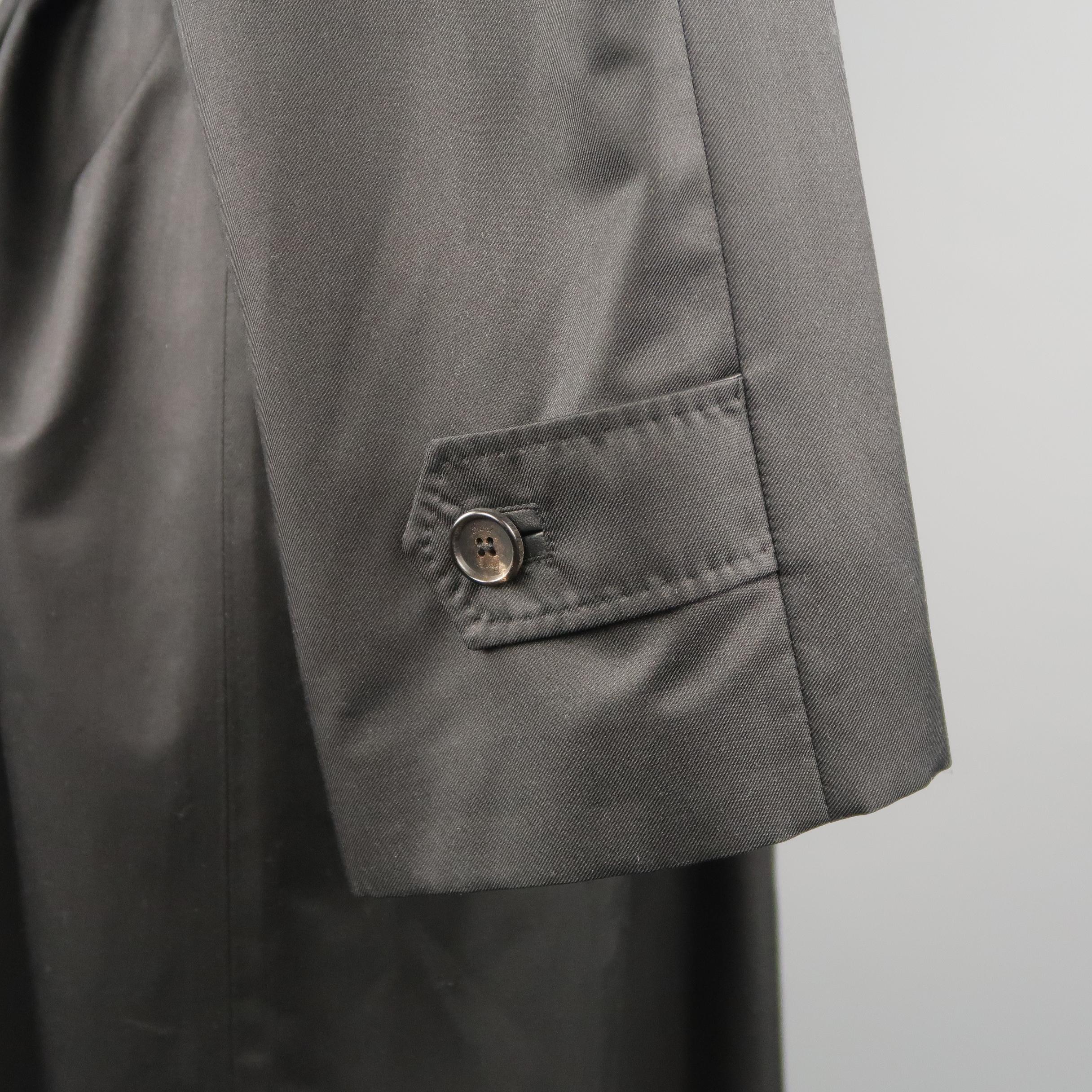 BRIONI 38 Black Solid Silk Long Trenchcoat In Excellent Condition In San Francisco, CA