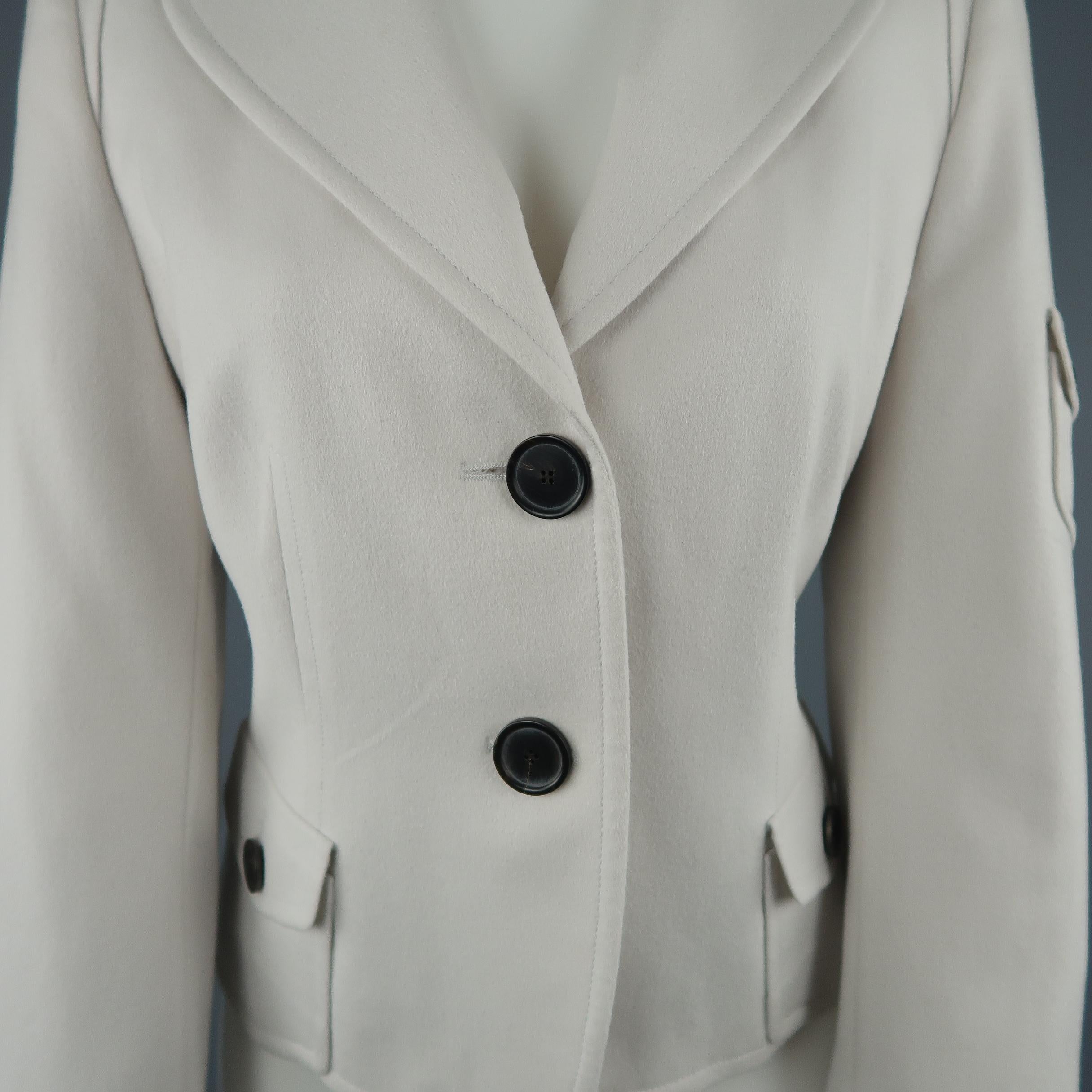 Gray AKRIS Size 10 Cream Wool / Angora Patch Flap Pocket Cropped Blazer Jacket