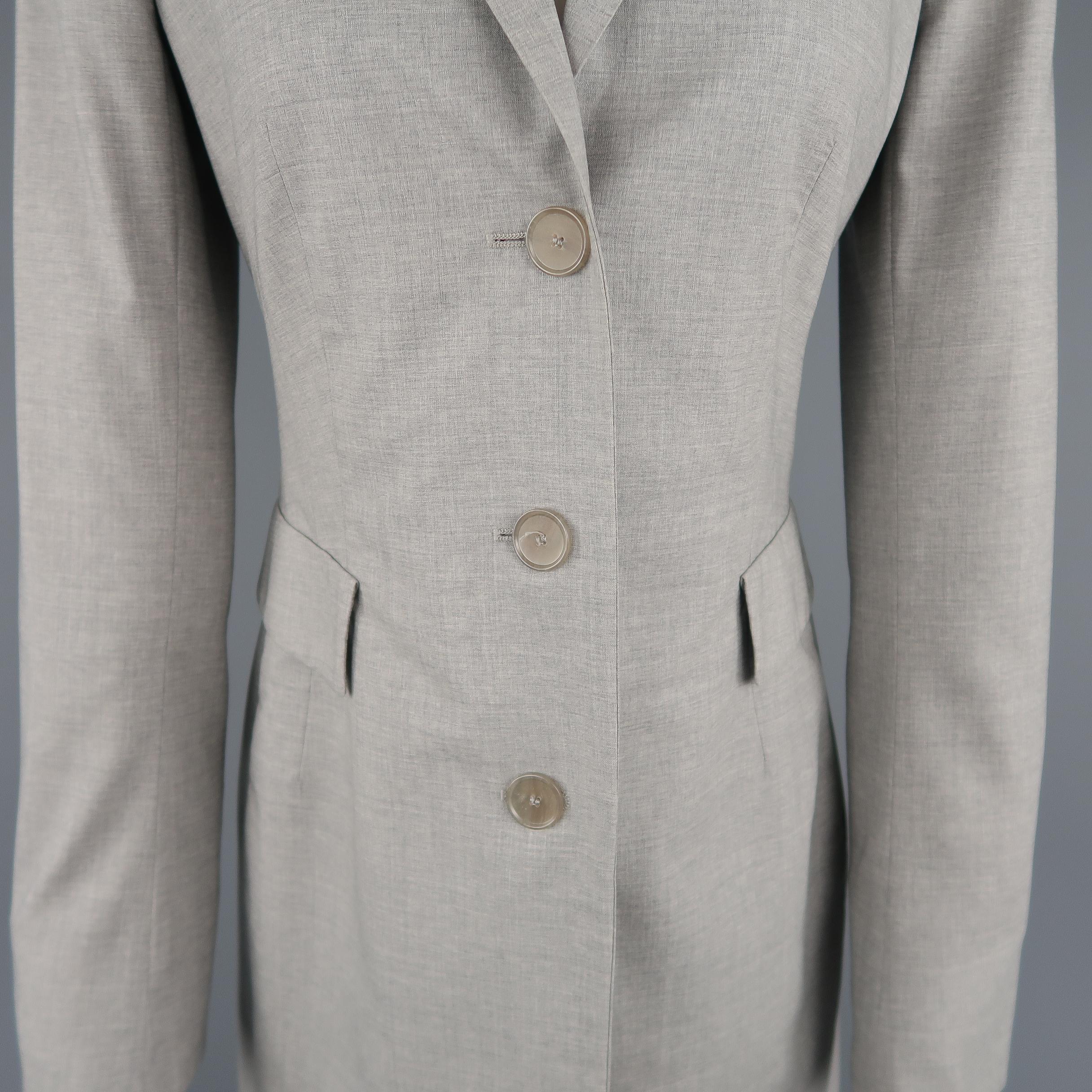 AKRIS Size 6 Light Heather Gray Notch Lapel Three Button Coat In Excellent Condition In San Francisco, CA