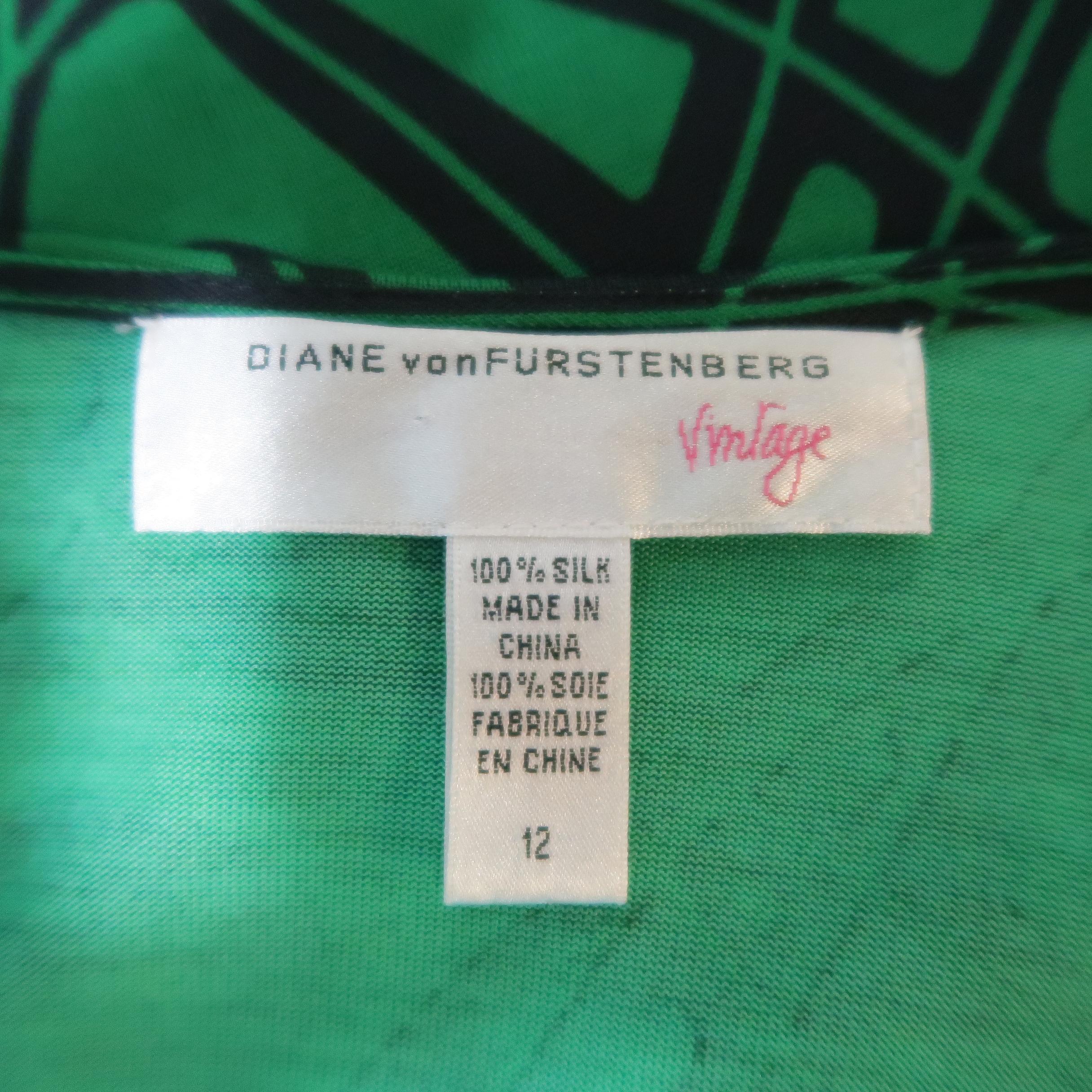 DIANE VON FURSTENBERG Vintage Size 12 Green Print Silk Wrap Dress 1