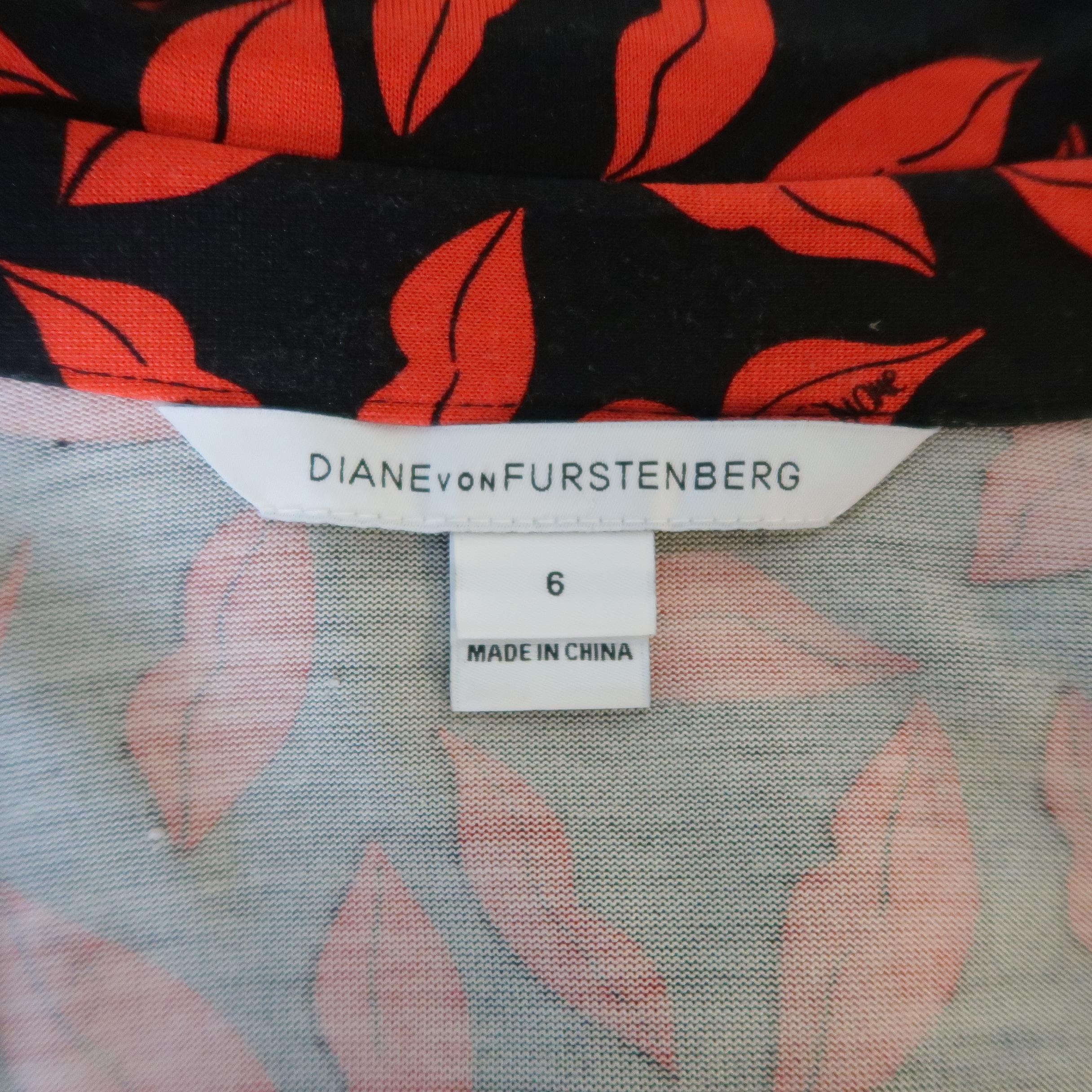 DIANE VON FURSTENBERG Size 6 Black & Red Lip Print Silk Wrap Dress 1
