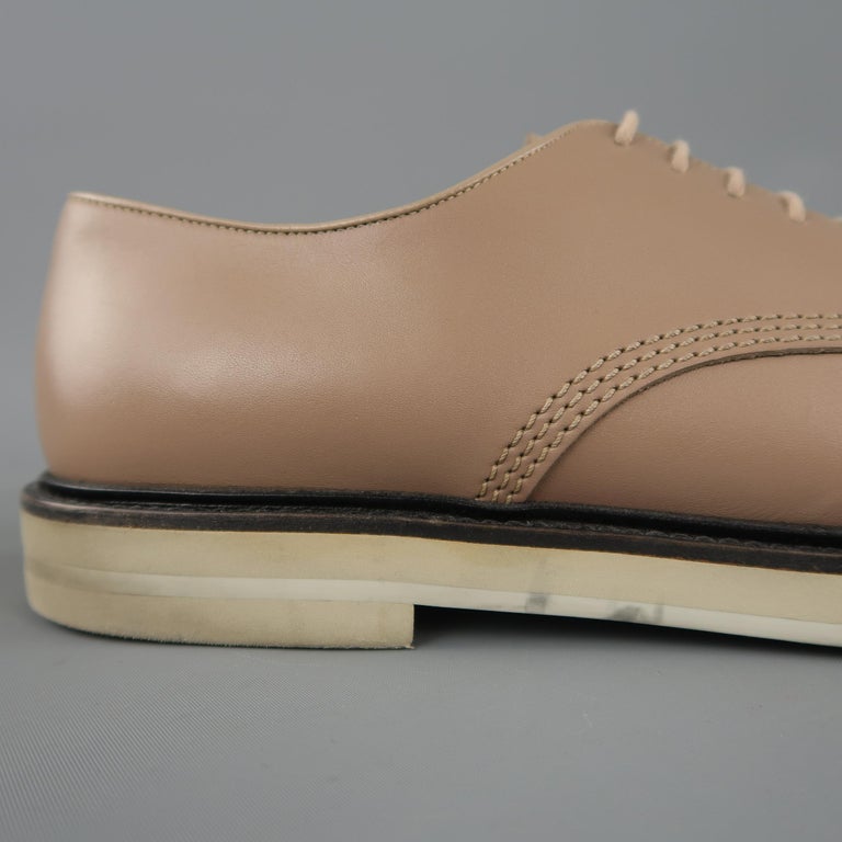 GUCCI Size 10.5 Taupe Leather Gray Rubber Sole Lace Up Shoes at 1stDibs