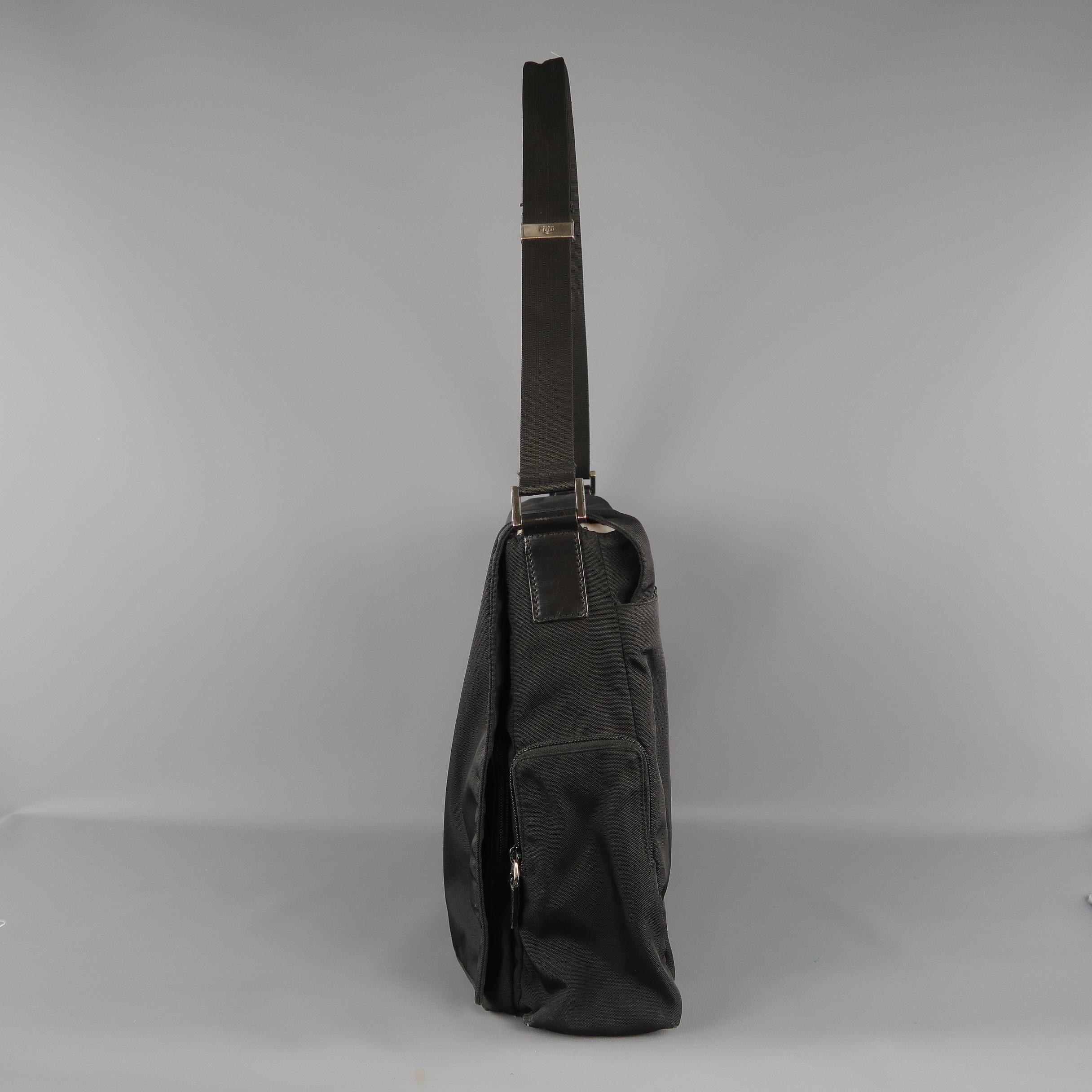Men's Vintage GUCCI Black Nylon Messenger Bag