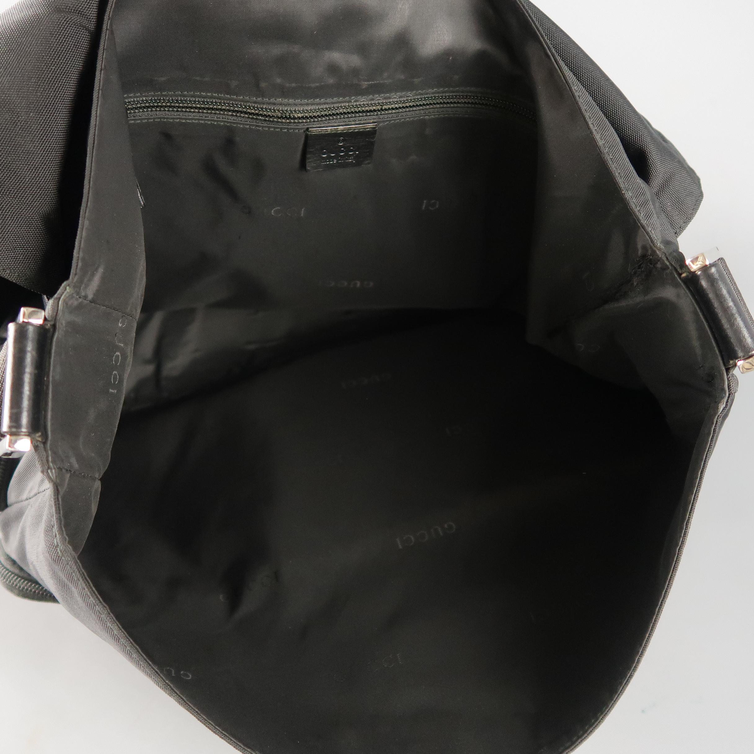 Vintage GUCCI Black Nylon Messenger Bag 4