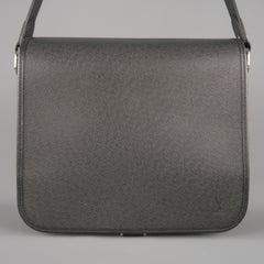 LOUIS VUITTON Andrei Black Leather Crossbody Messenger Bag