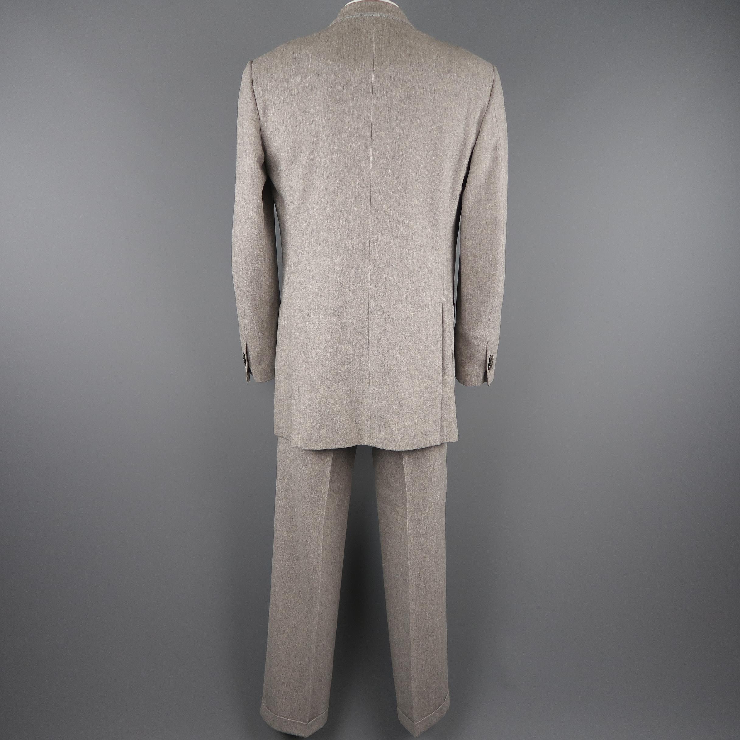 BRIONI 44 Long Wool Light Heather Gray Double Breasted Peak Lapel Cuffed Suit In Excellent Condition In San Francisco, CA