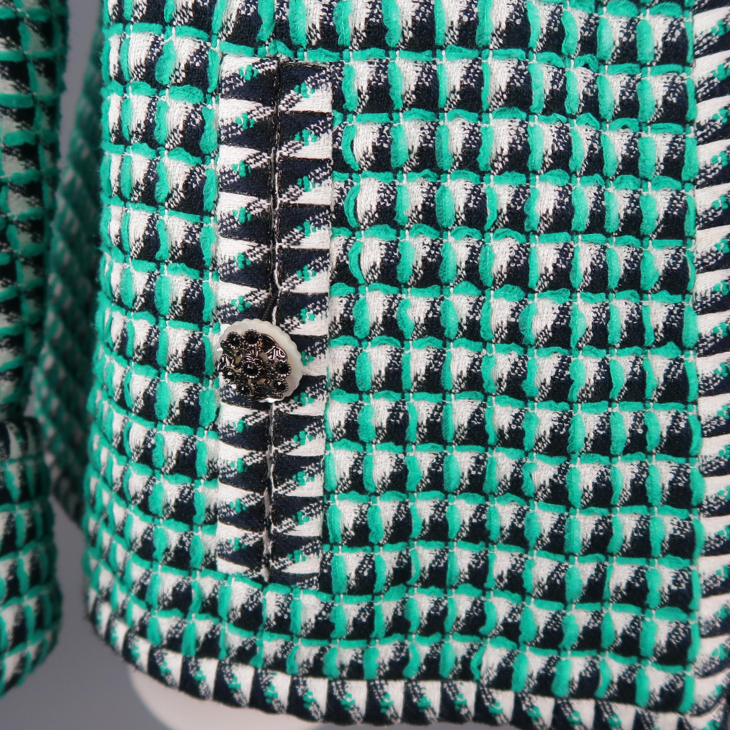 CHANEL Size 16 Green Black & White Fantasy Tweed Paris-Seoul Cruise 2016 Jacket 1