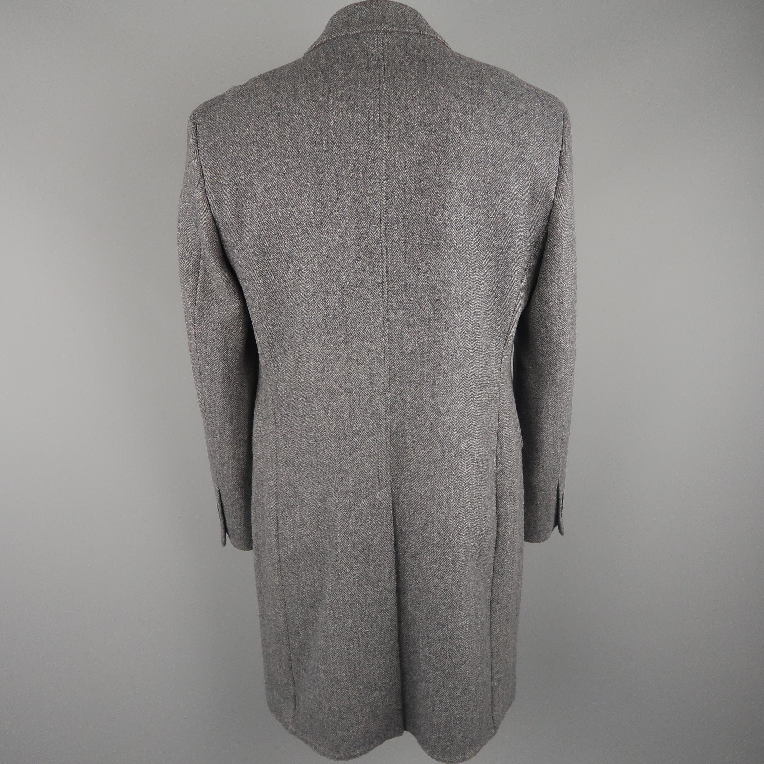 Men's ELIE TAHARI L Grey Herringbone Wool / Cashmere Notch Lapel Over Coat 1