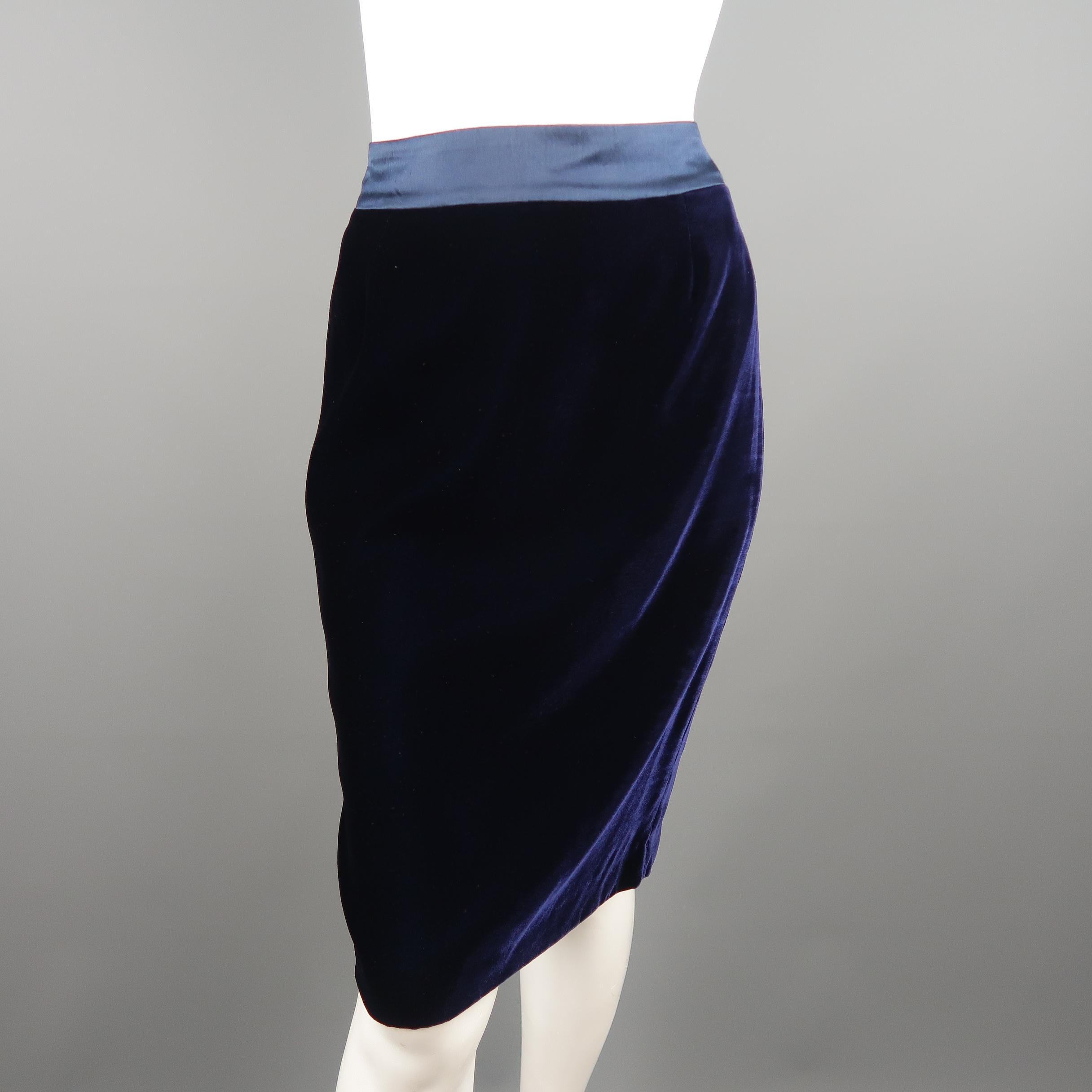 LES COPAINS Size 6 Navy Velvet Satin Peak Lapel Pencil Skirt Suit In Excellent Condition In San Francisco, CA