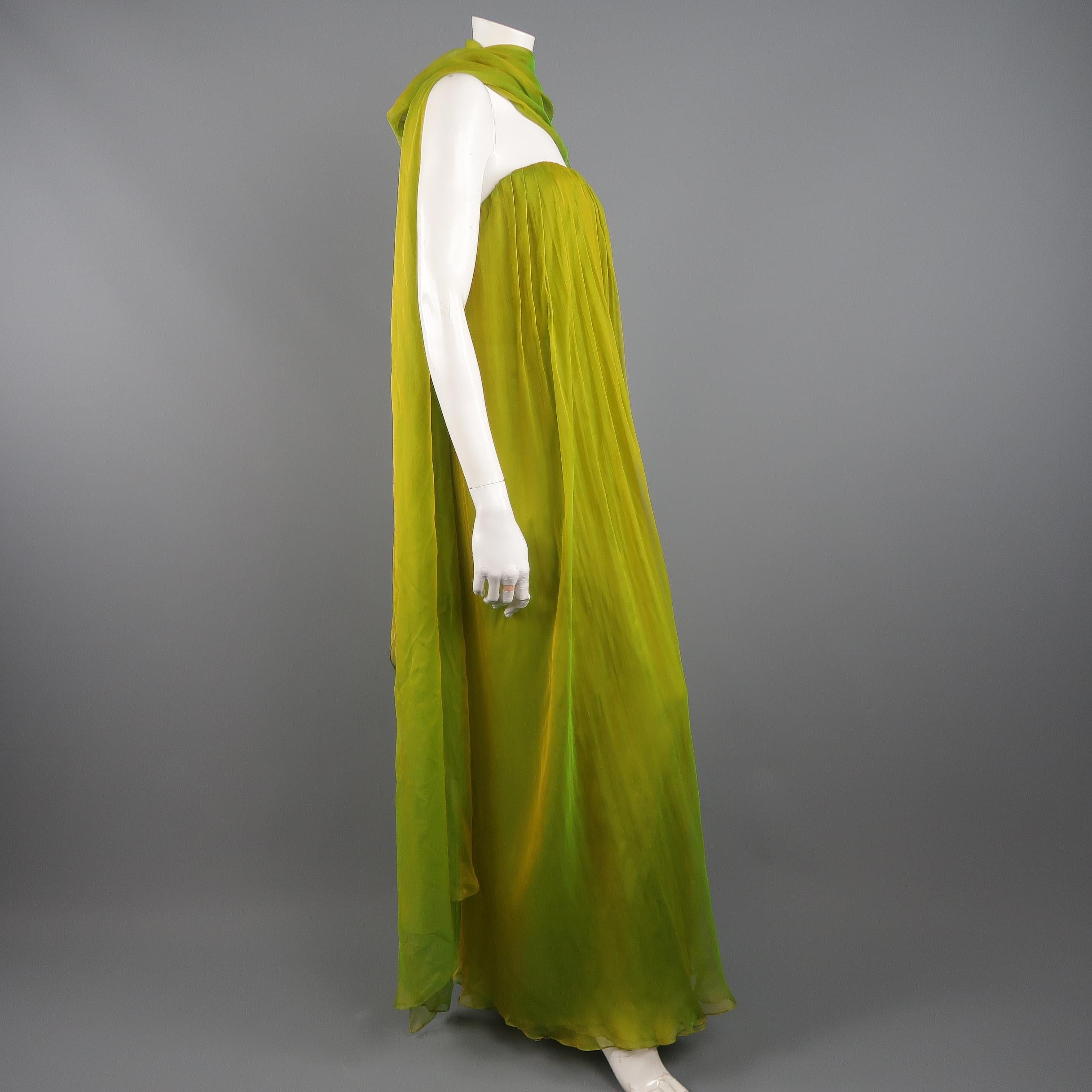 CAROLYNE ROEHM Size 6 Iridescent Green Gathered Silk Straples Gown 1