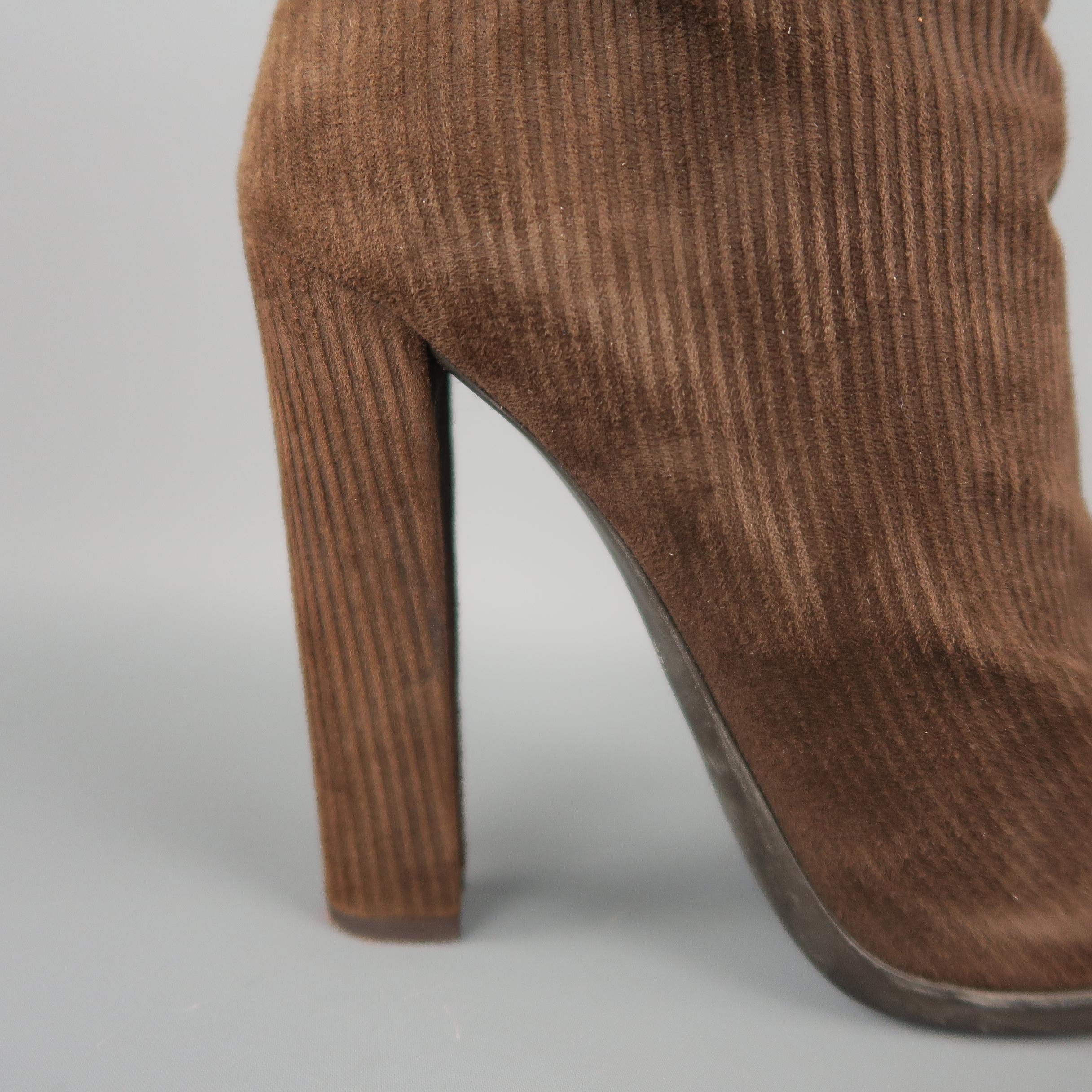 FENDI Size 9 Brown Corduroy Textured Suede Rubber Toe Lace Up Boots In Good Condition In San Francisco, CA