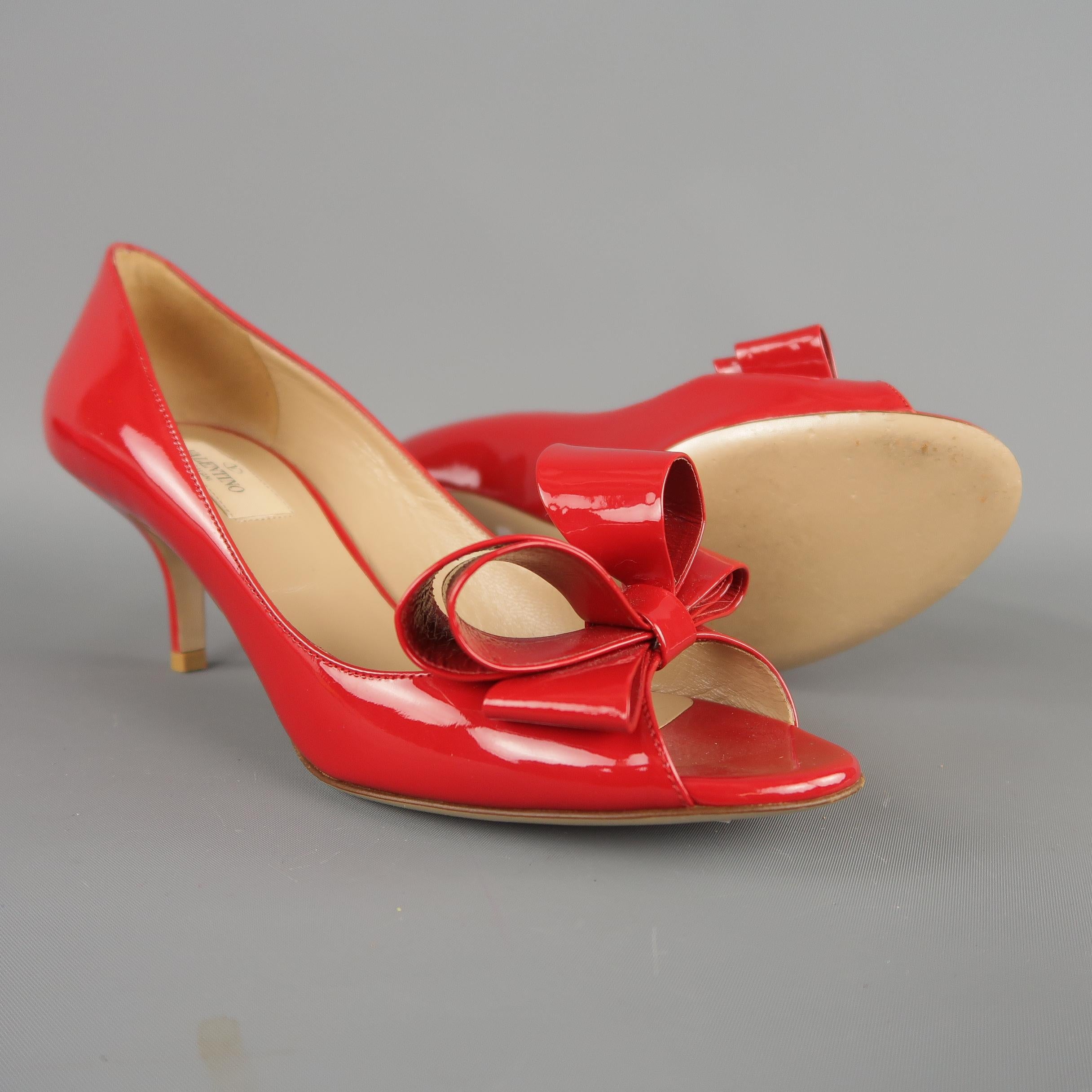 VALENTINO Size 8.5 Red Patent Leather Bow Peep Toe Pumps In Excellent Condition In San Francisco, CA