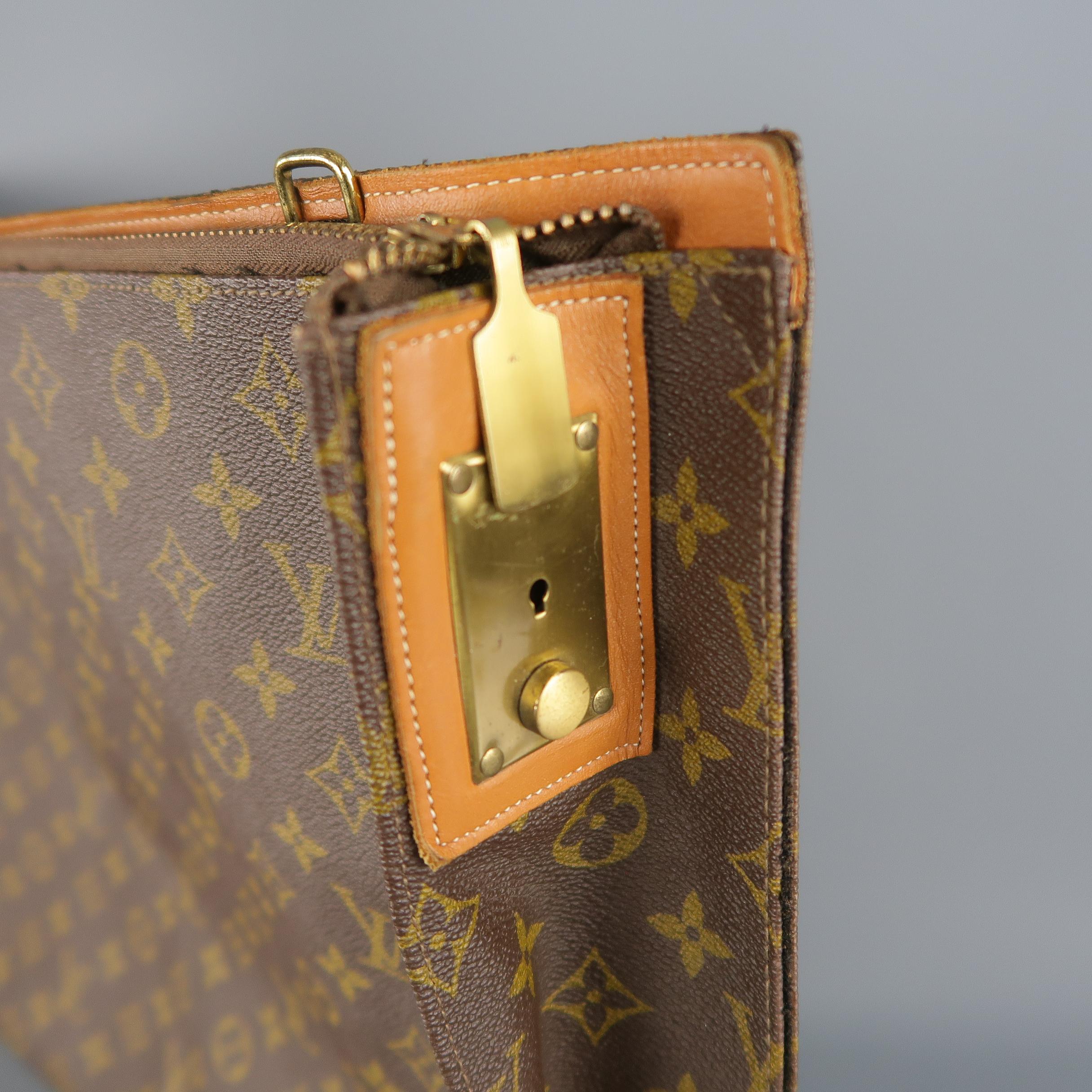 Vintage LOUIS VUITTON Brown Monogram Coated Canvas Lock Zip Luggage Pouch In Good Condition In San Francisco, CA