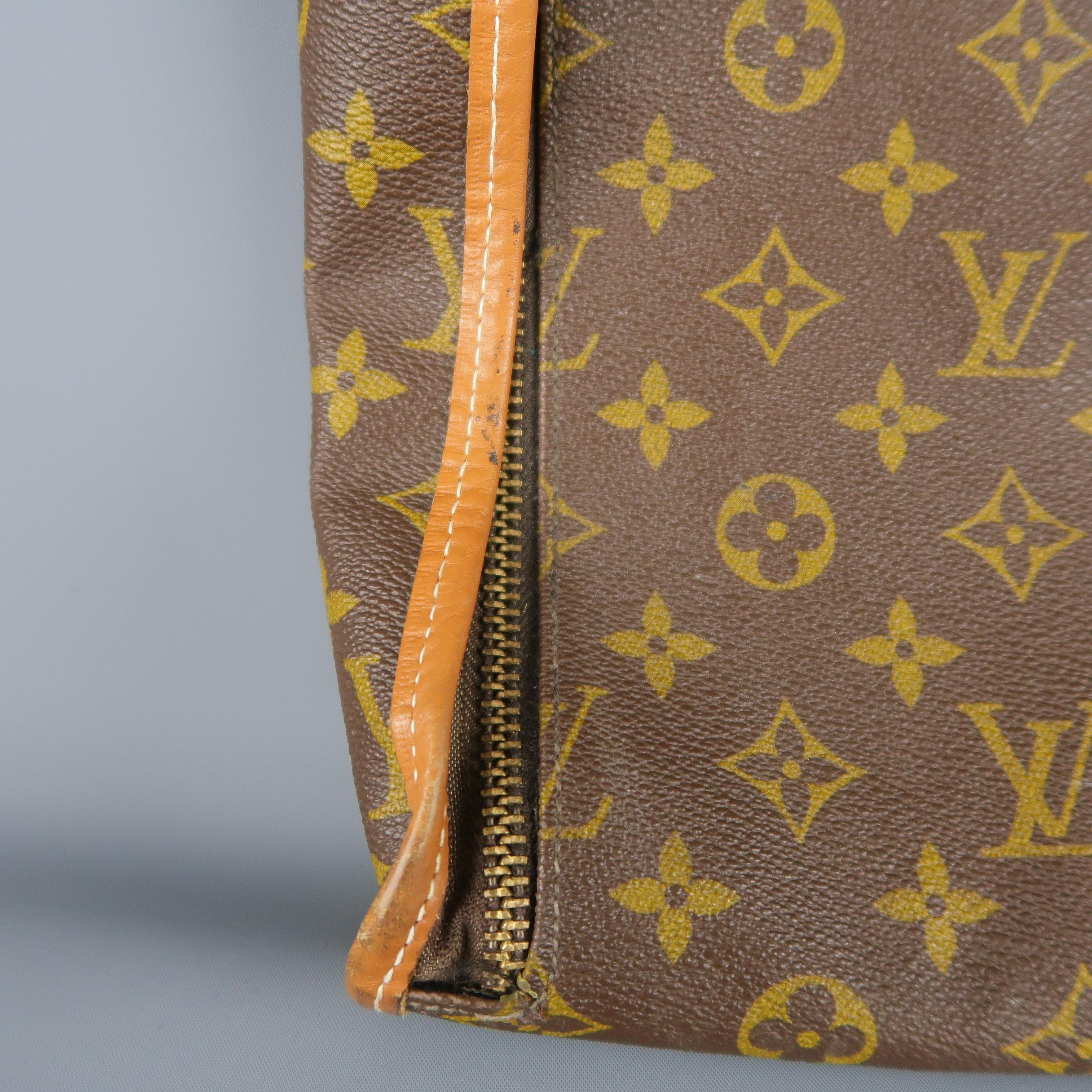 Women's or Men's Vintage LOUIS VUITTON Brown Coated Monogram Canvas Luggage Interior Pouch