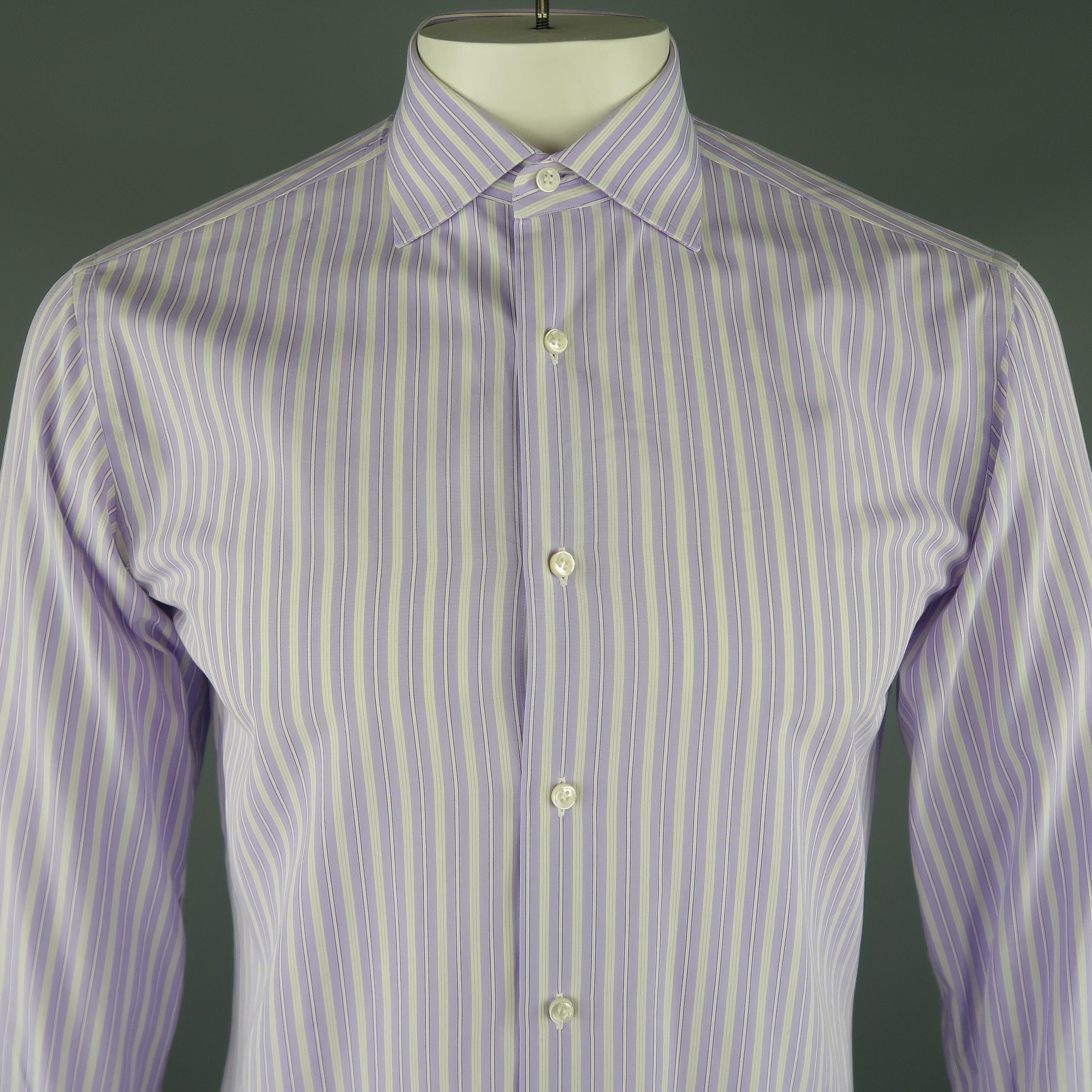 BRIONI long sleeve shirt comes in purple and white tones in striped cotton material, with a spread collar, button up. Made in Italy.
 
Excellent Pre-Owned Condition.
Marked: 40 / 15
 
Measurements:
 
Shoulder: 17.5 in.
Chest: 44 in.
Sleeve: 25