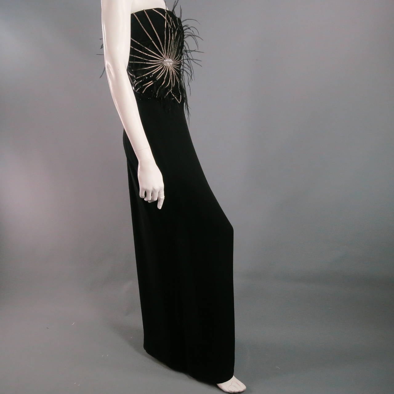 Women's Richard Tyler Dress - Gown - Black Jersey Gown / Evening Wear Dress, 1990s 