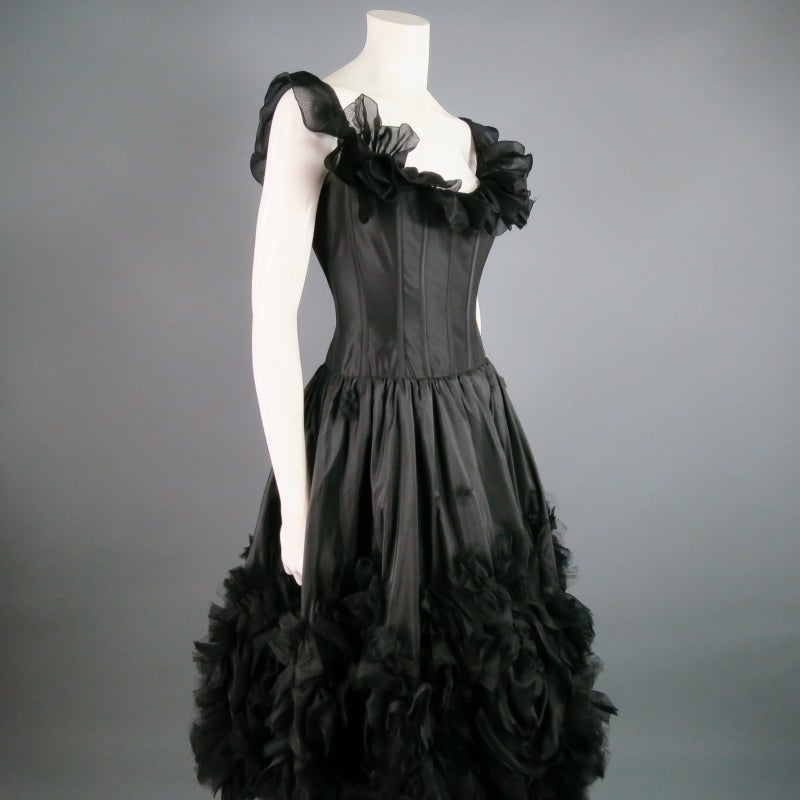 2007s OSCAR DE LA RENTA Size 6 Black Silk Cocktail Dress, Large Floral Detail 1