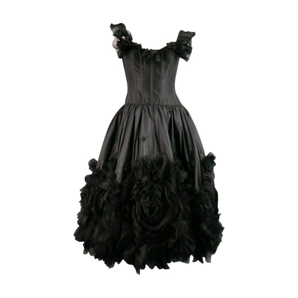 2007s OSCAR DE LA RENTA Size 6 Black Silk Cocktail Dress, Large Floral Detail