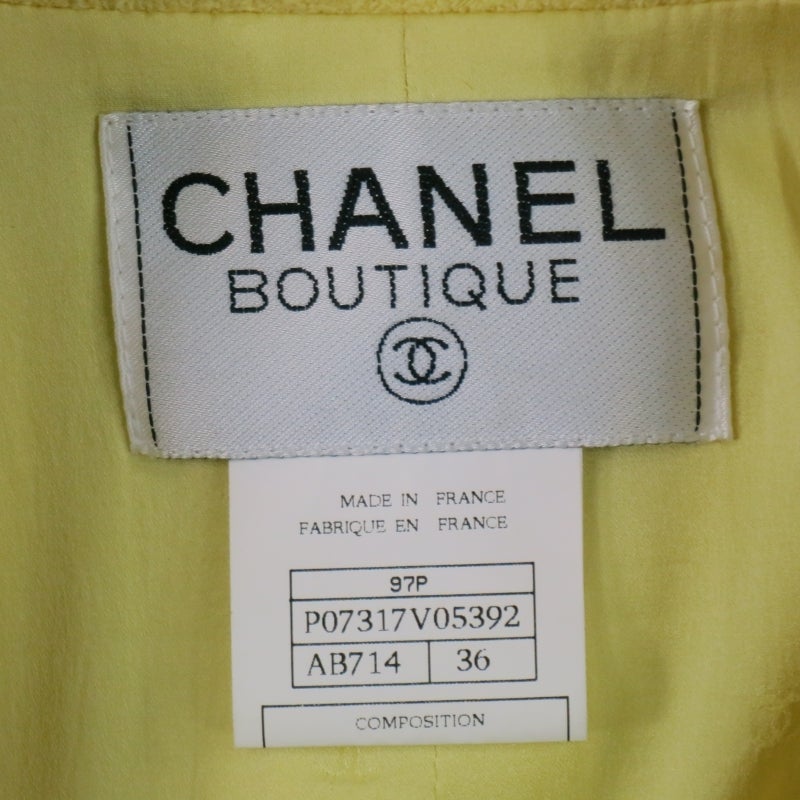 Women's Vintage CHANEL Size 2 Yellow Wool /nylon Jacket with Patch Pockets