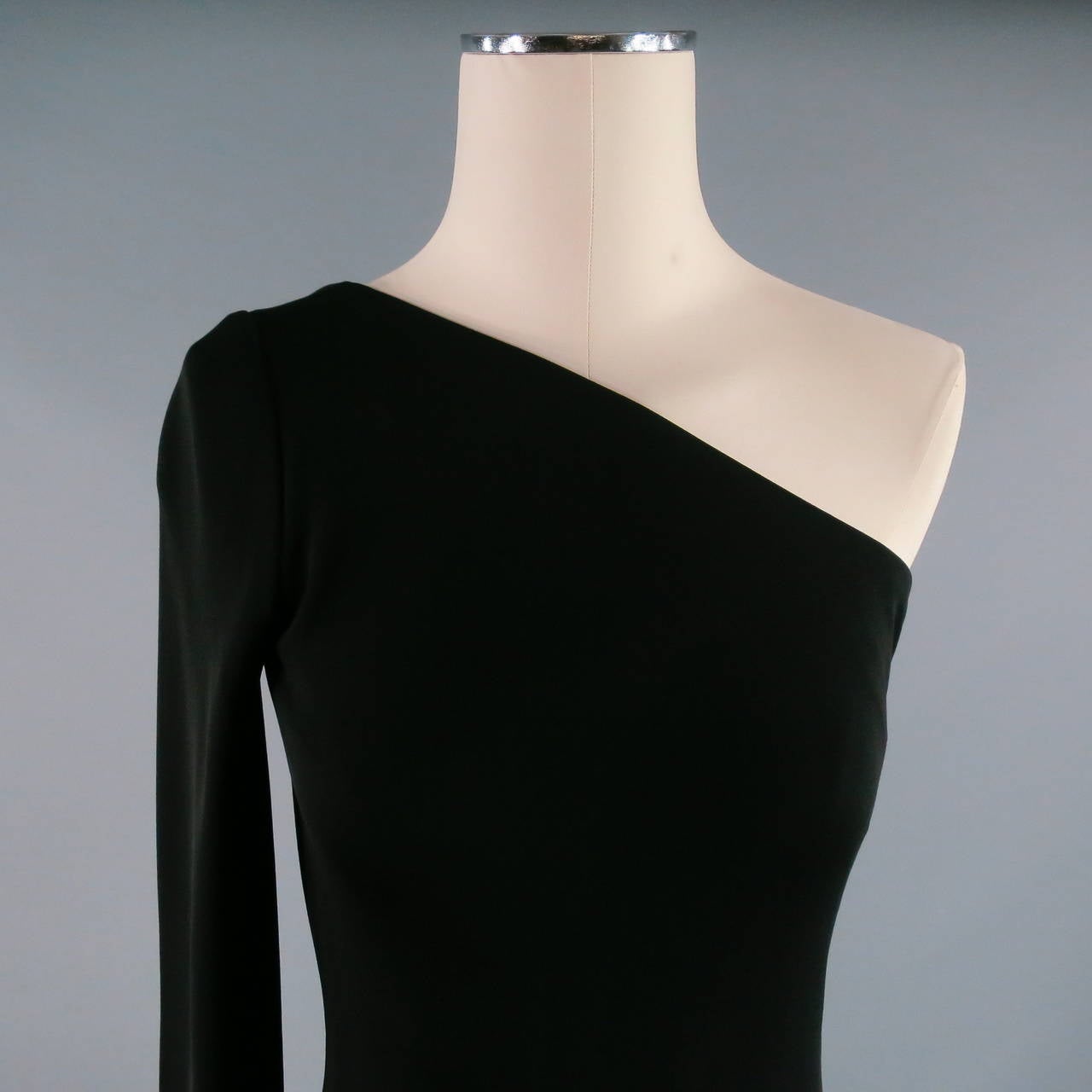 Women's RALPH LAUREN COLLECTION Size 2 Black Viscose One Shoulder Gown/Evening Wear