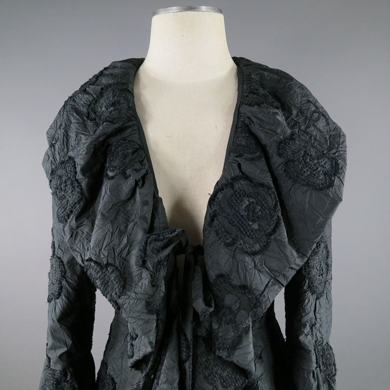 2006s CHANEL Size 6 Black Silk Blend Floral Shall Collar Jacket
