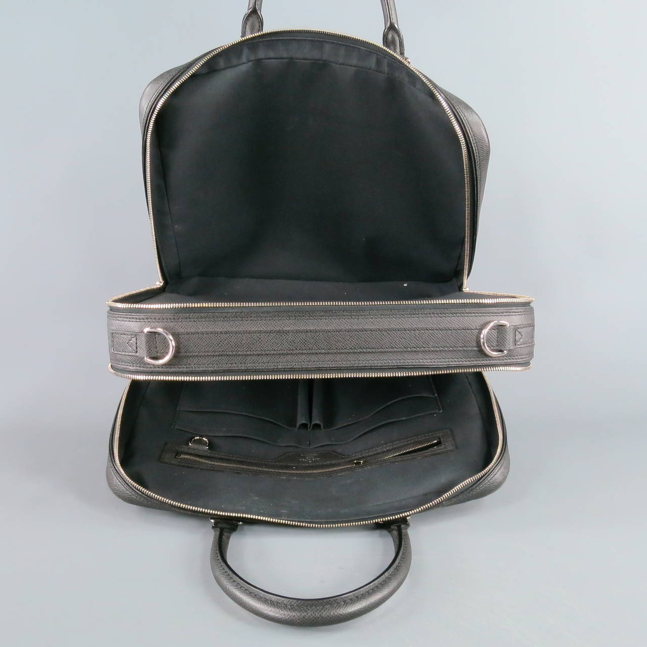 Gray LOUIS VUITTON -NEO ALEXANDER ARDOISE- Black Leather Briefcase