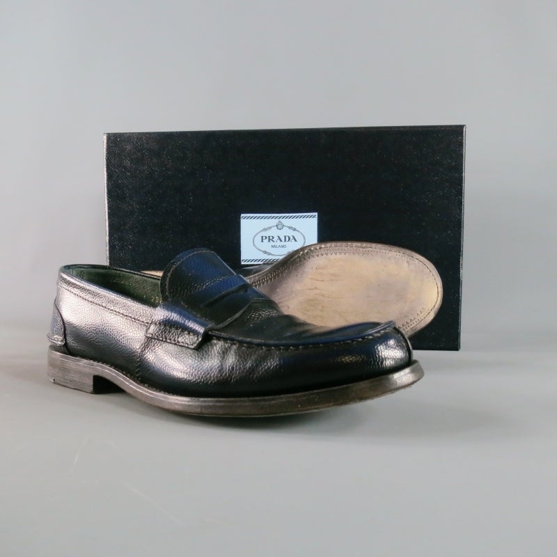PRADA Size 8 Men's Navy Pebbled Bison Leather Loafers In Excellent Condition In San Francisco, CA