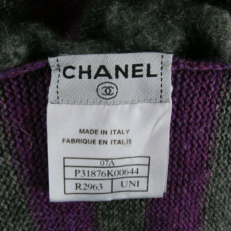 CHANEL Gray/Purple Knit Flower Fringe Cashmere Shawl/Scarf 2