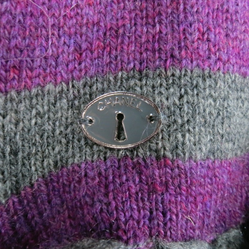 Women's CHANEL Gray/Purple Knit Flower Fringe Cashmere Shawl/Scarf