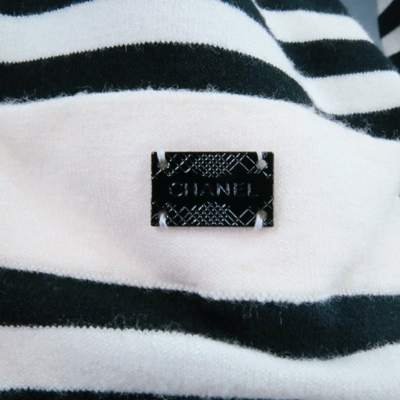 Chanel Size Med Cream / Black Striped Cardigan 1
