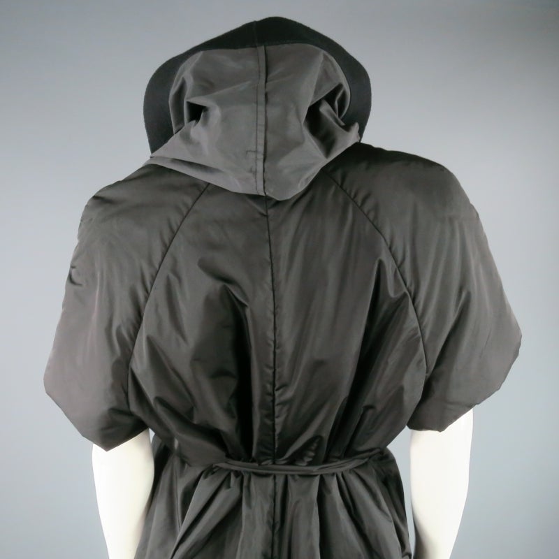 MANTU Size L Black Nylon Short Sleeve Wool Trim Puff Coat 5